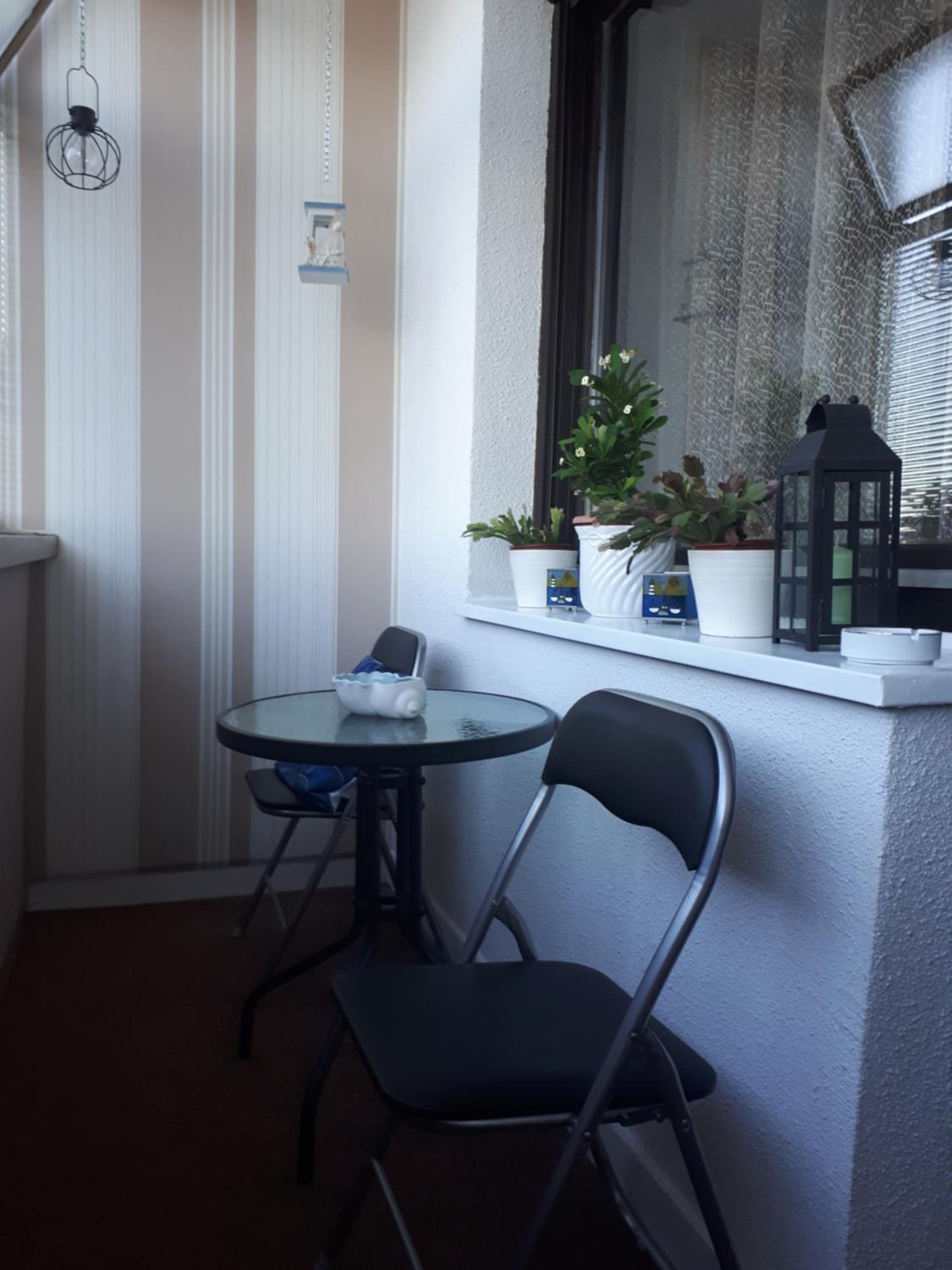 One-Bedroom Apartment - Photo 6