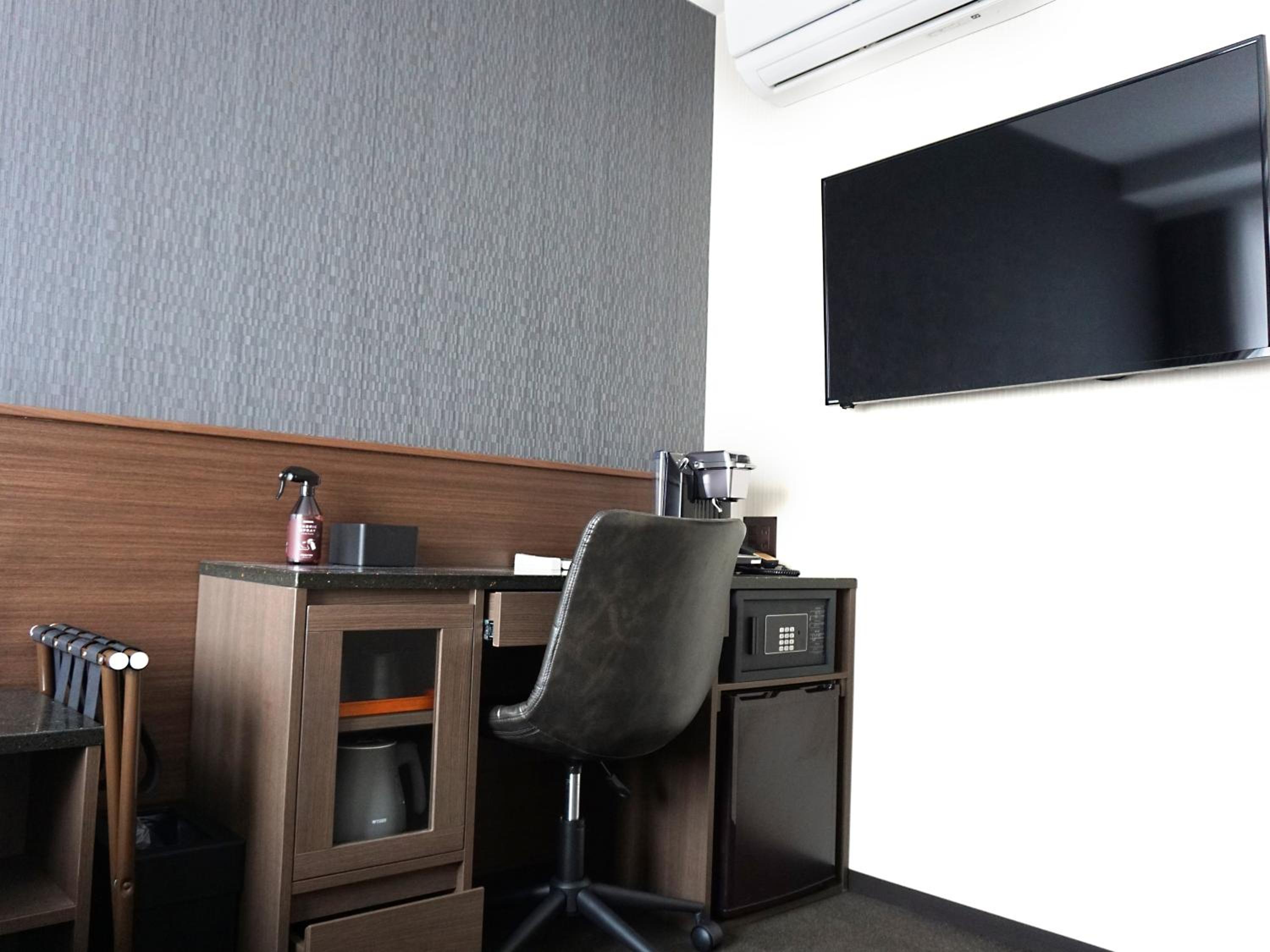 Deluxe Business Twin Room - Photo 4