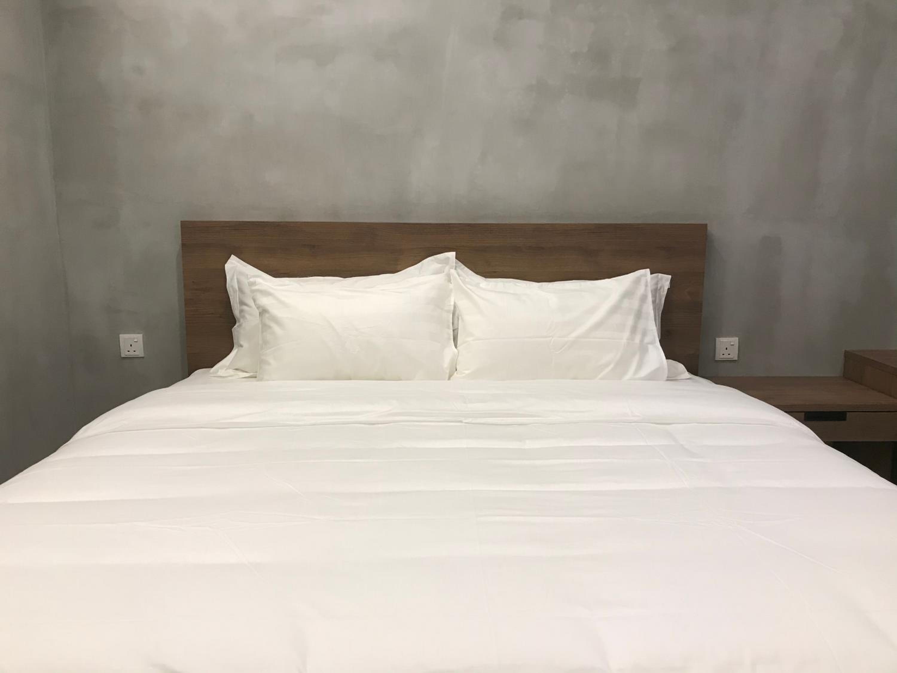 Standard King Room - Photo 1