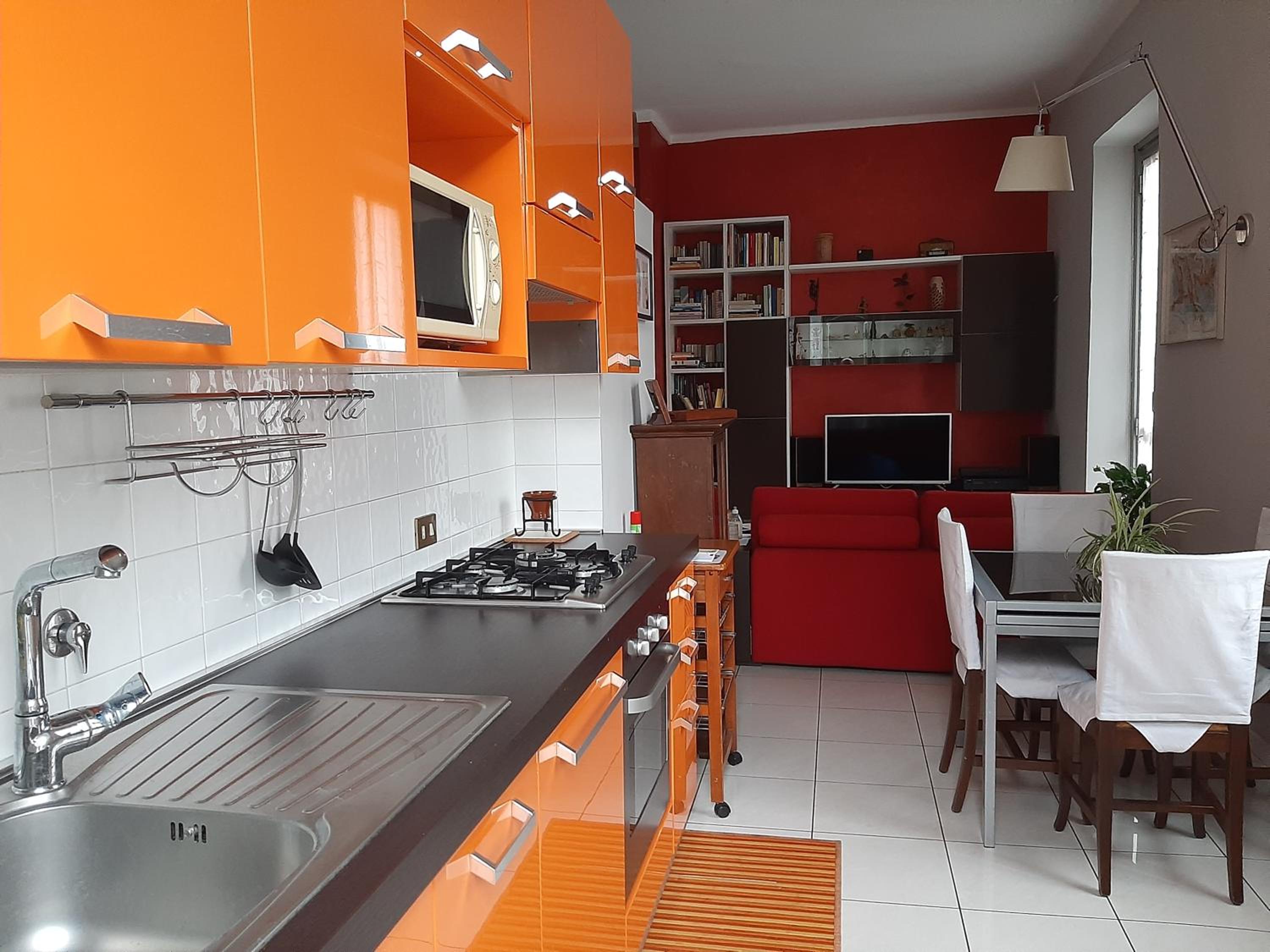 One-Bedroom Apartment - Photo 15