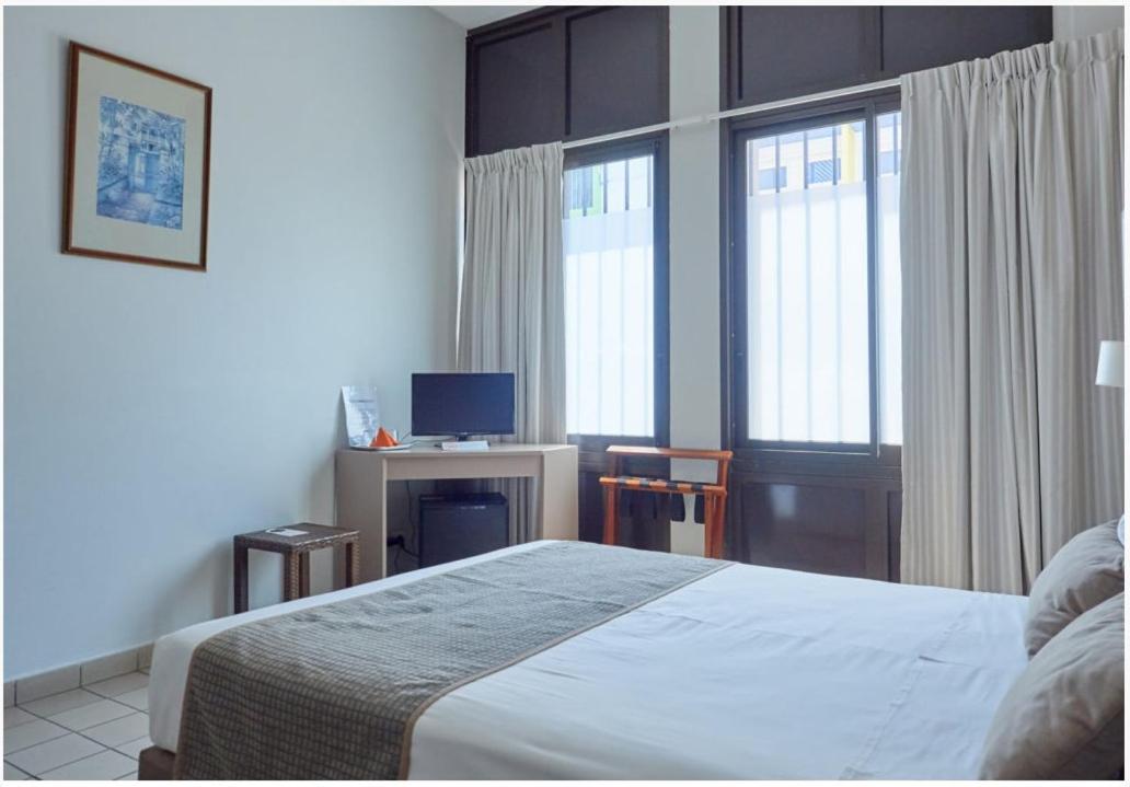 Double Room - Photo 4