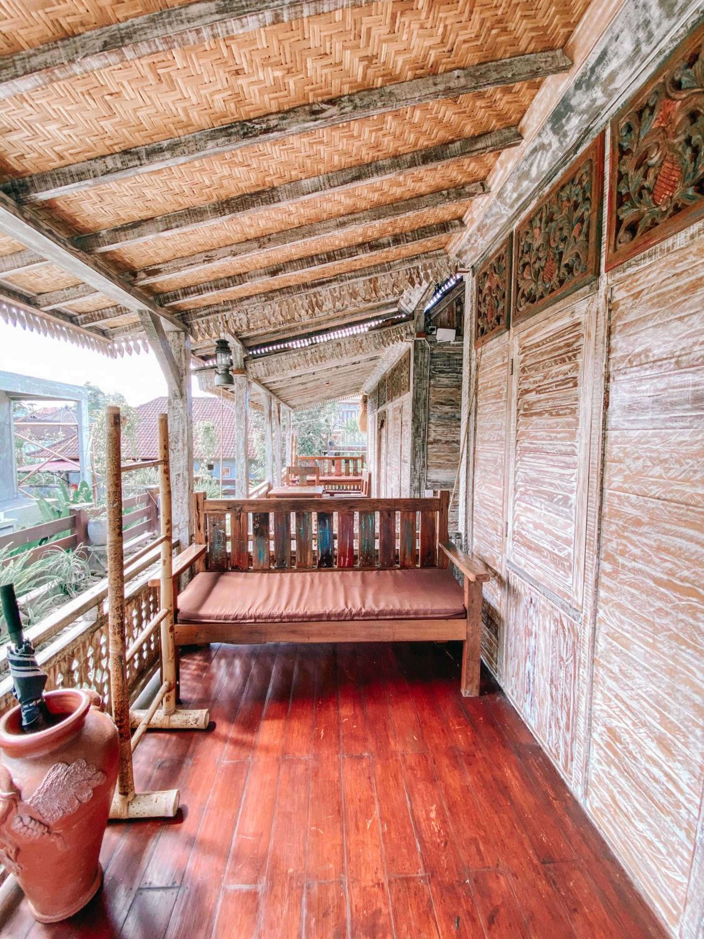 Twin Room with Balcony - Photo 4