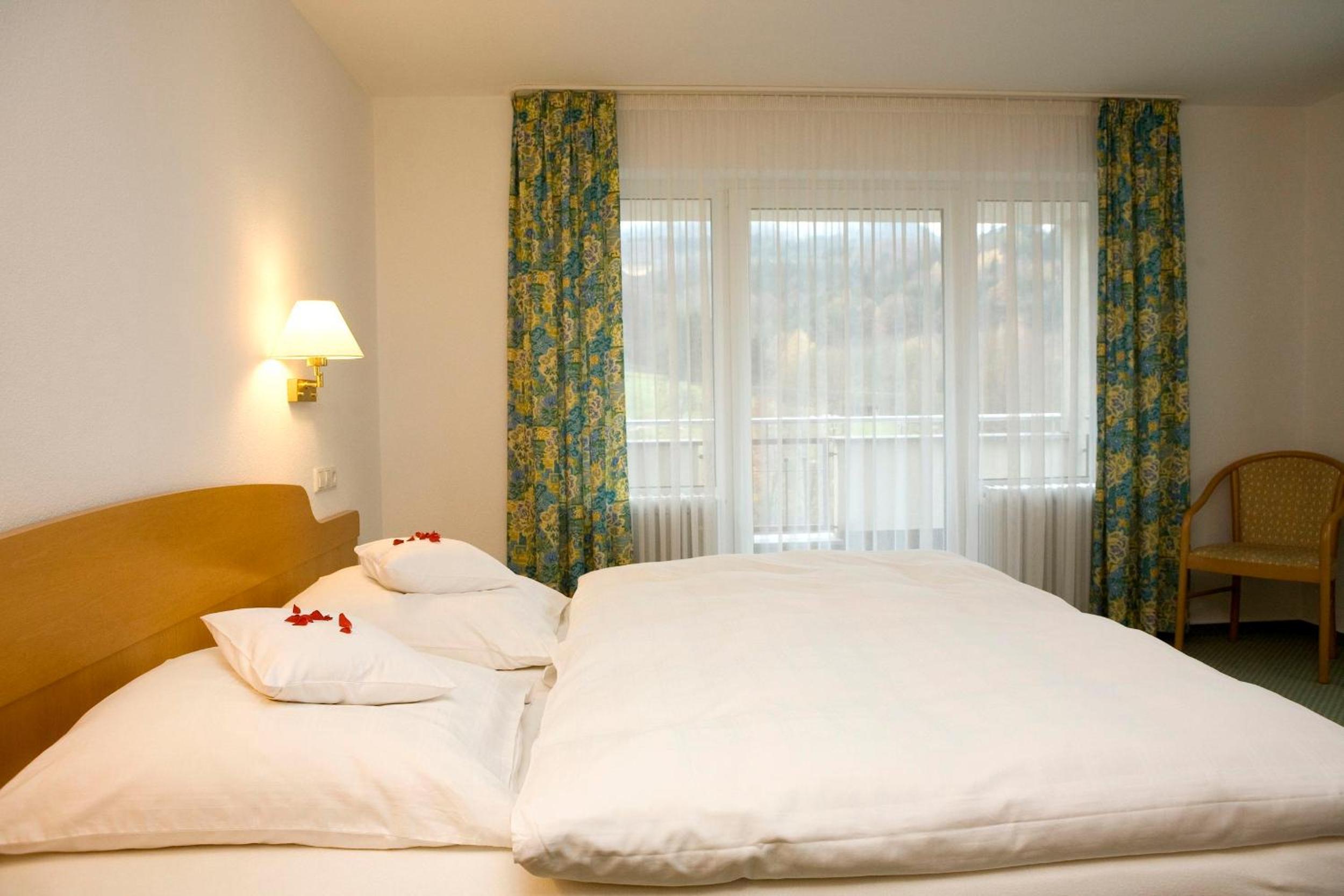 Double Room - Photo 8