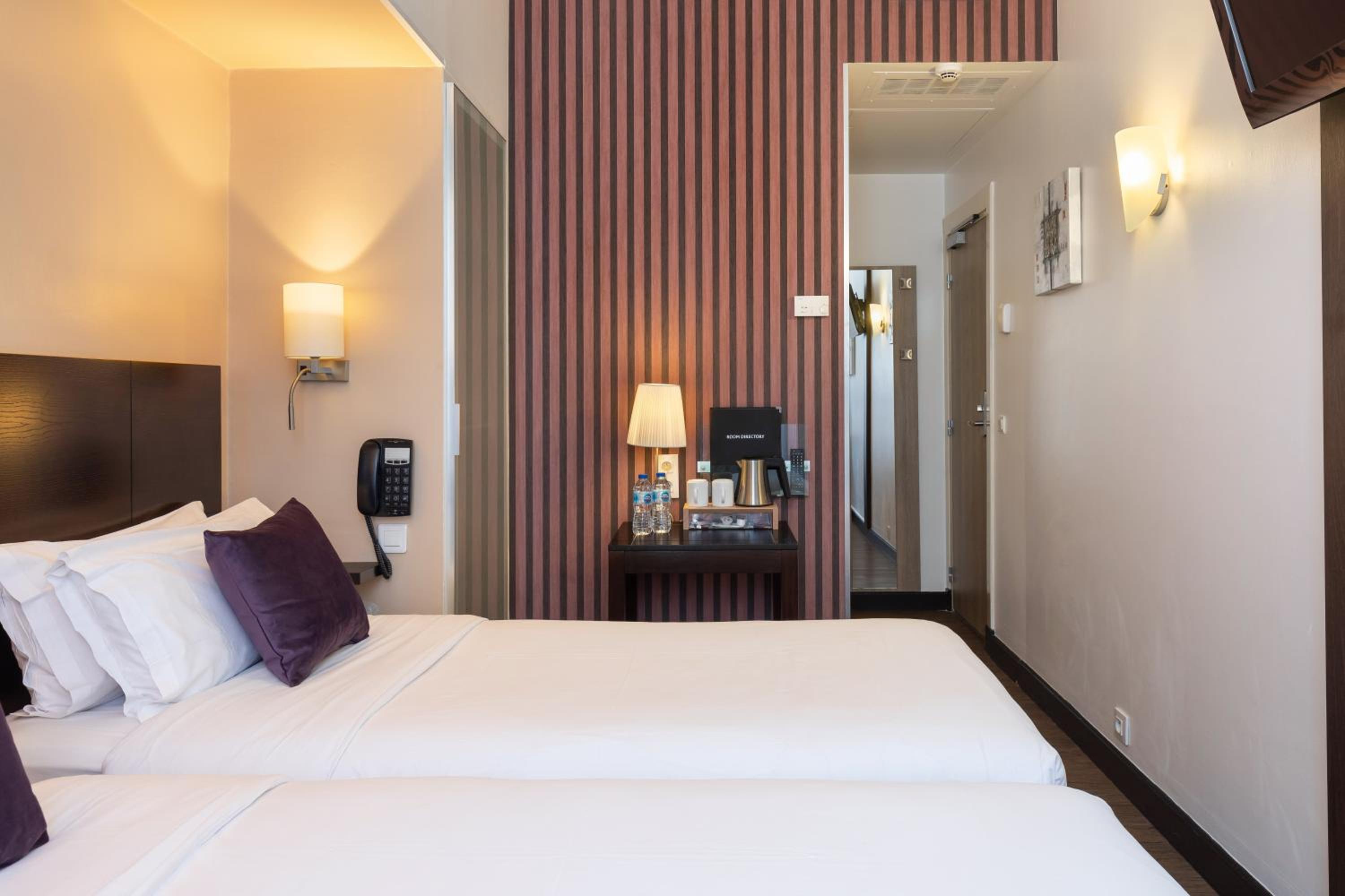 Superior Double or Twin Room - Photo 8