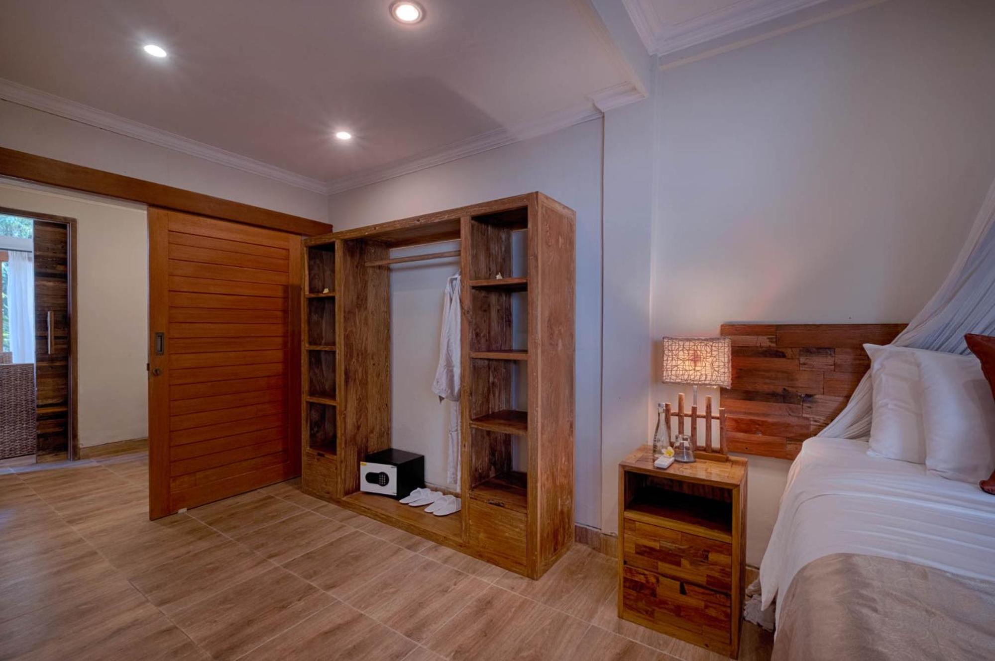 Four-Bedroom Villa with Private Pool and Free Benefit - Photo 23