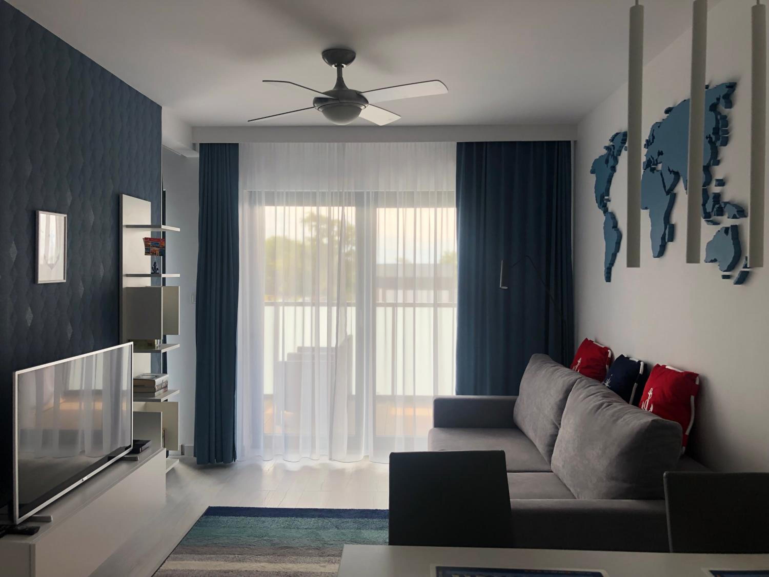Apartment with Sea View photo 2
