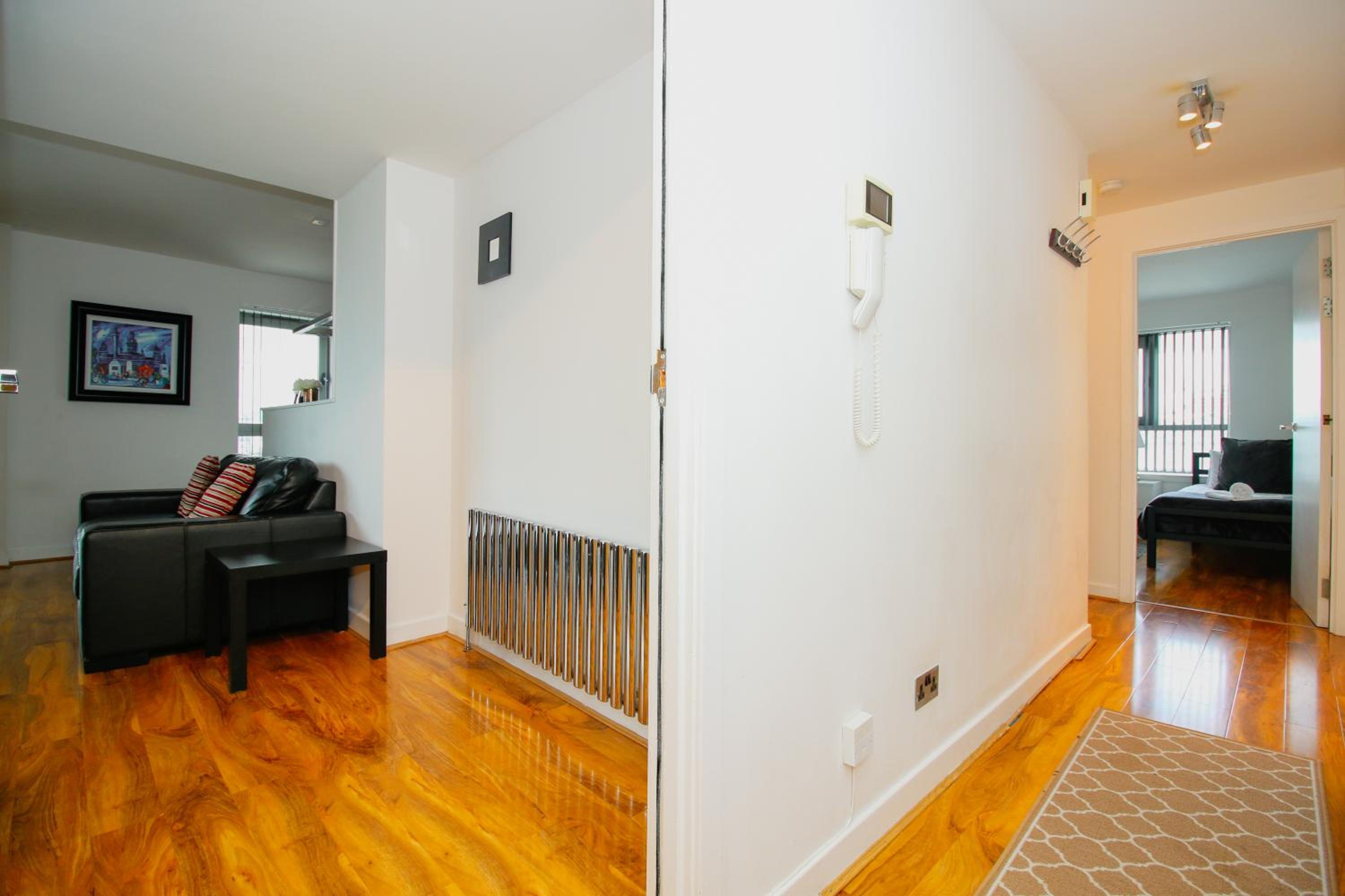 3 Bedroom Apartment (6 adults) - Photo 8