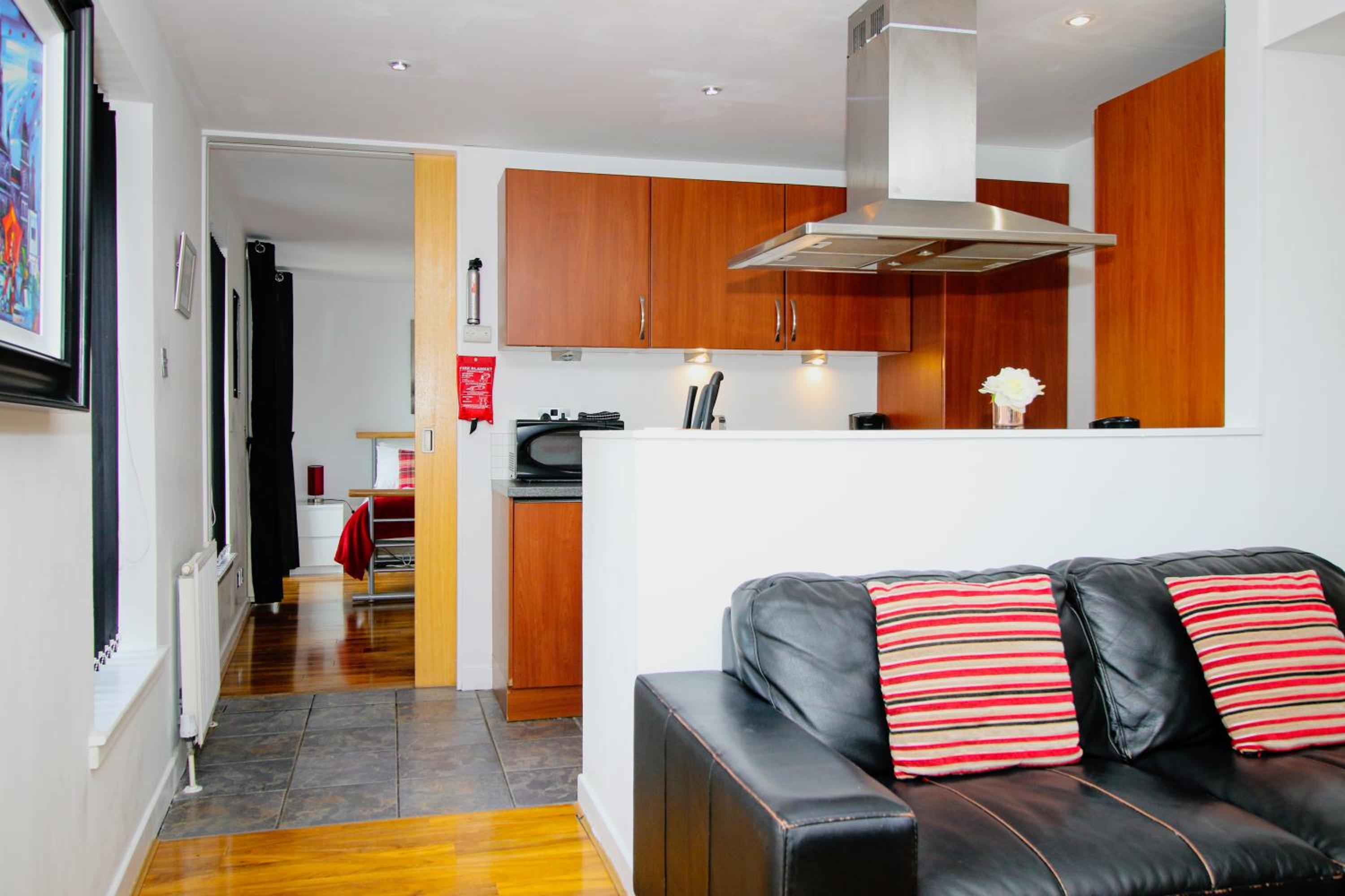 3 Bedroom Apartment (6 adults) - Photo 6