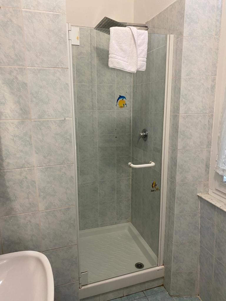 Triple Room with Private Bathroom photo 3