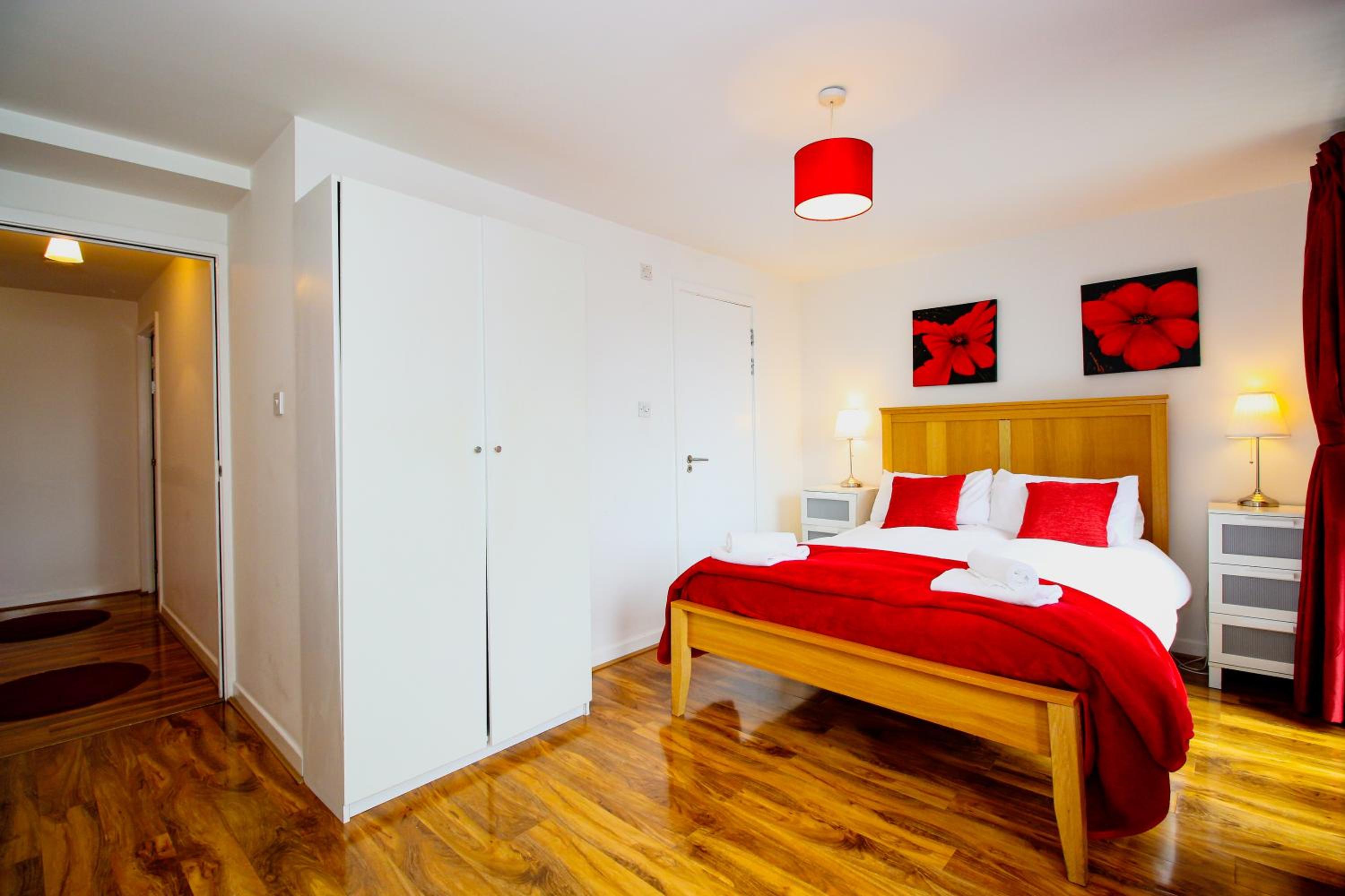 2-Bedroom Apartment (4 Adults) - Photo 5