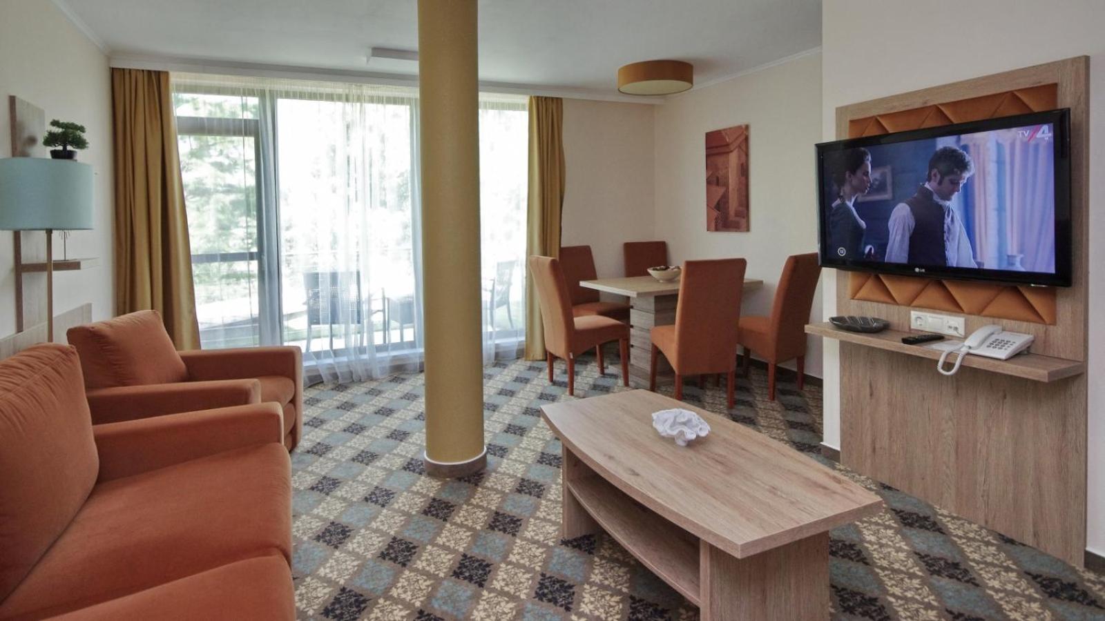 Deluxe Suite