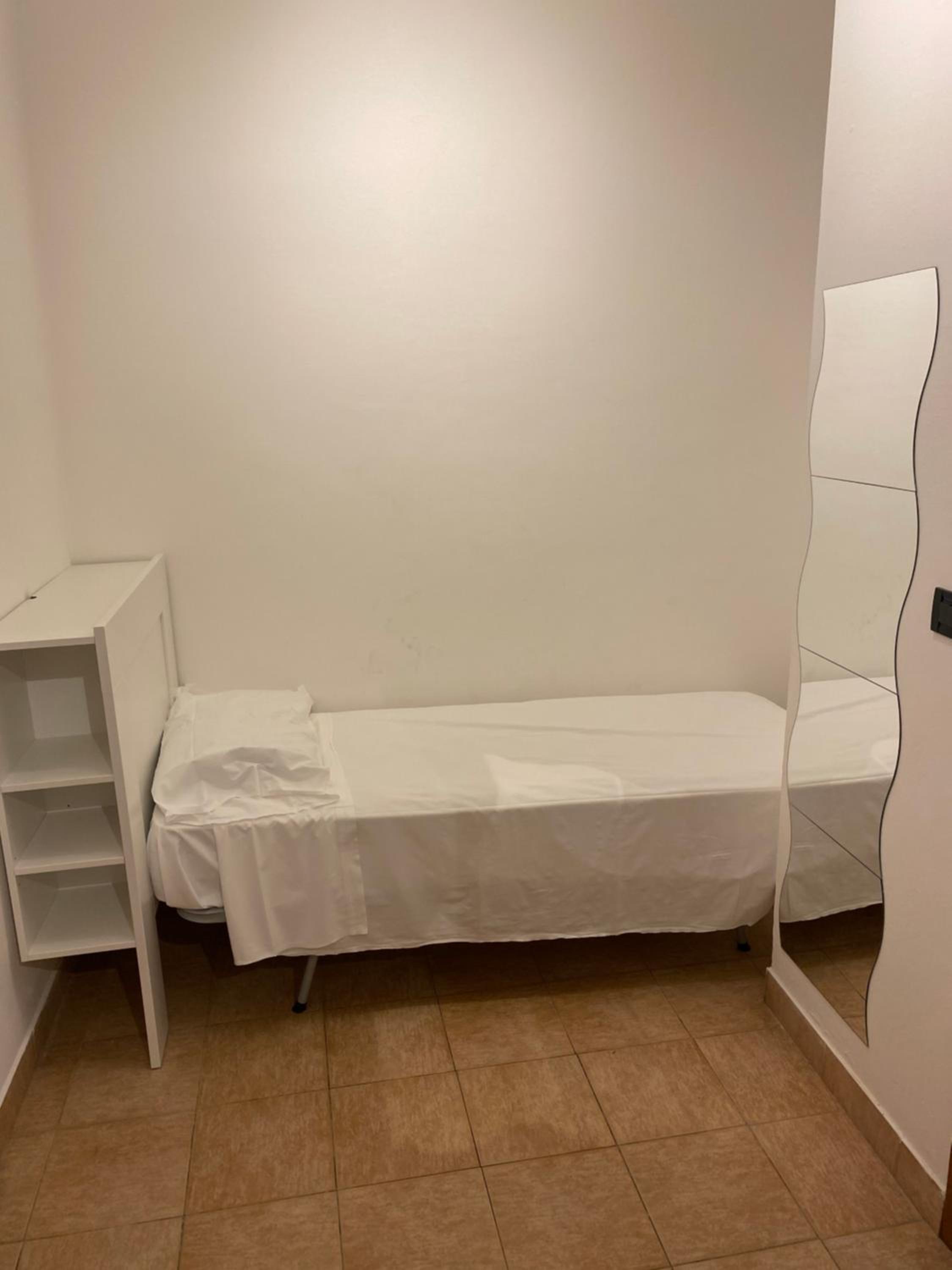 Triple Room with Private Bathroom photo 1