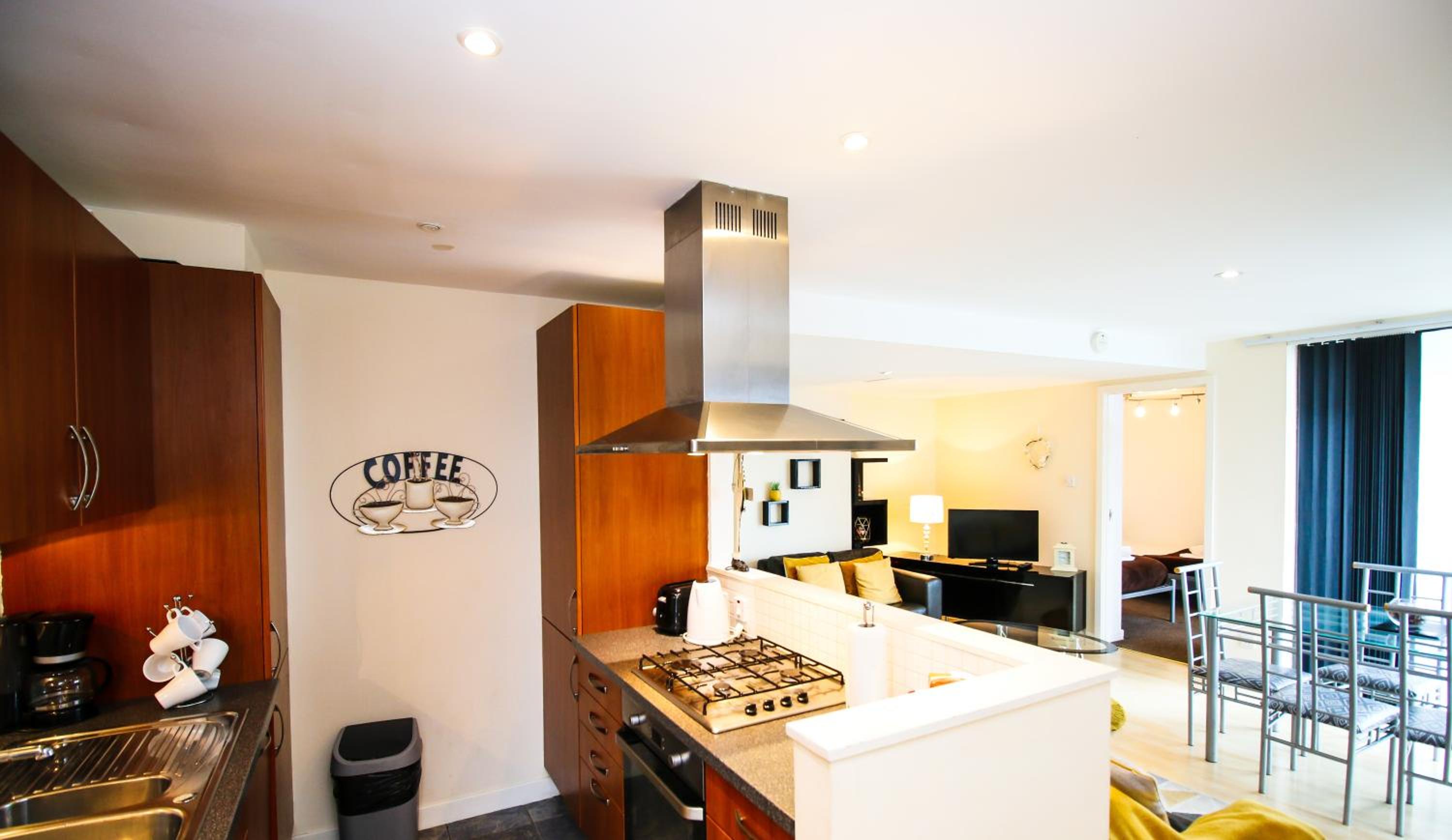 3 Bedroom Apartment (6 adults) - Photo 9