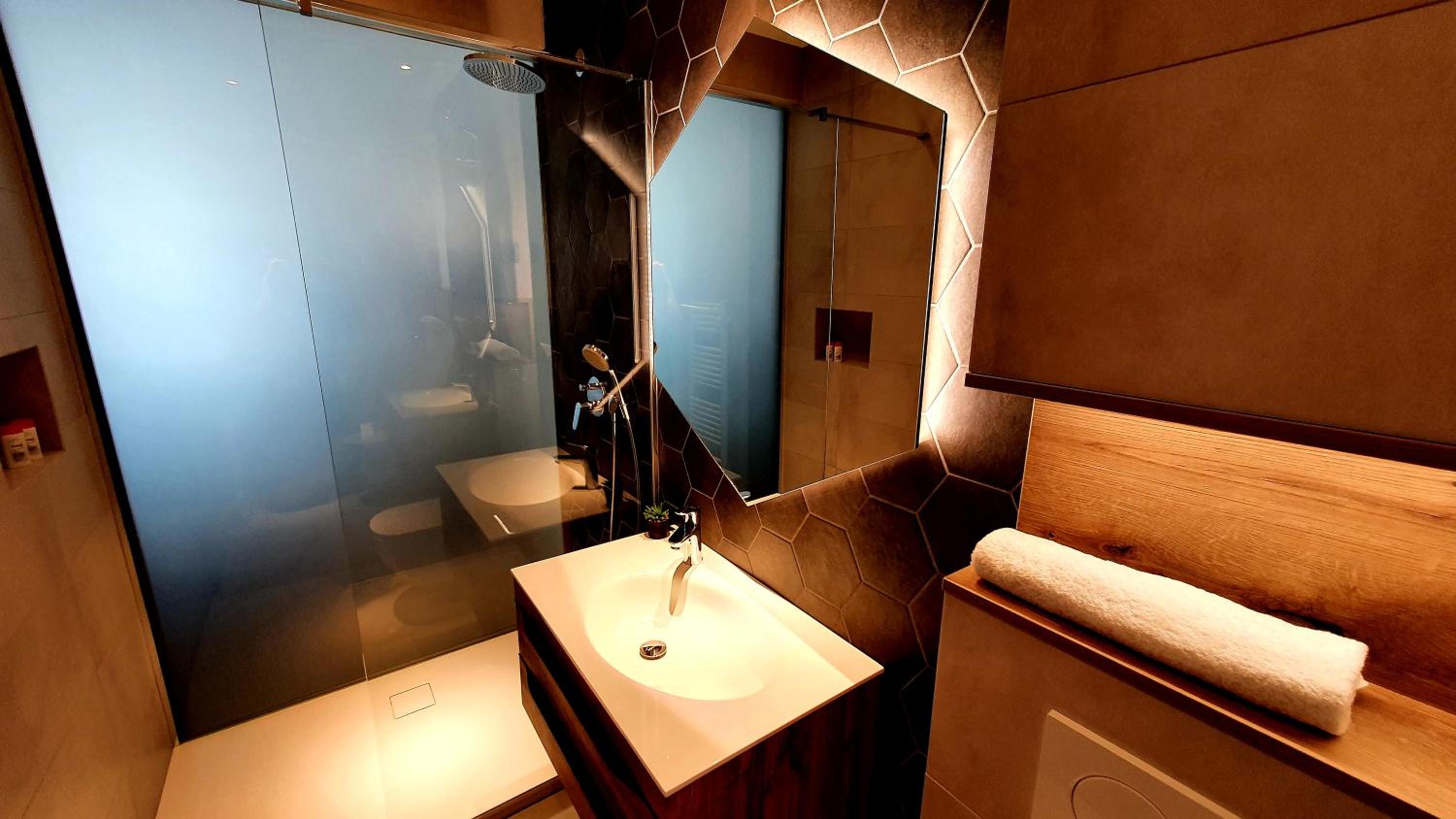 Double Room with Private Bathroom photo 3