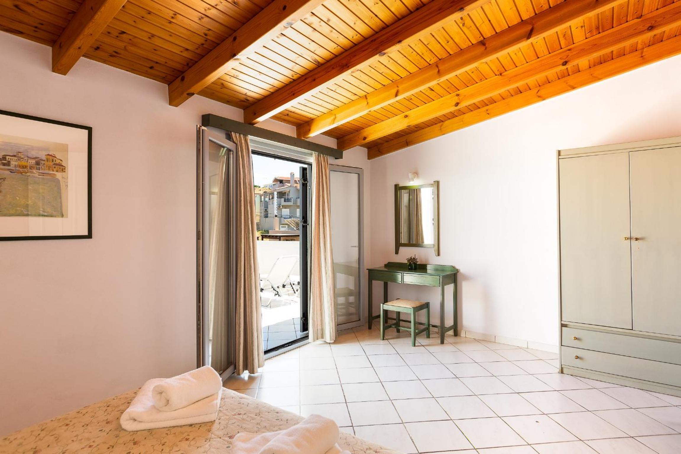 Superior Apartment (4 Adults) photo 2