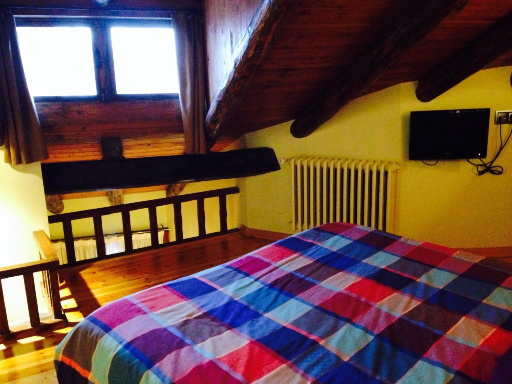 Family Room - Photo 3