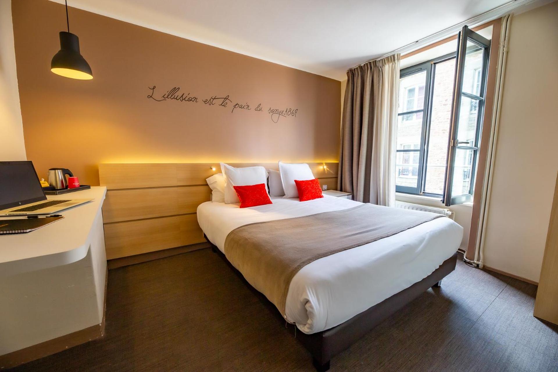 Quadruple Room - Photo 10