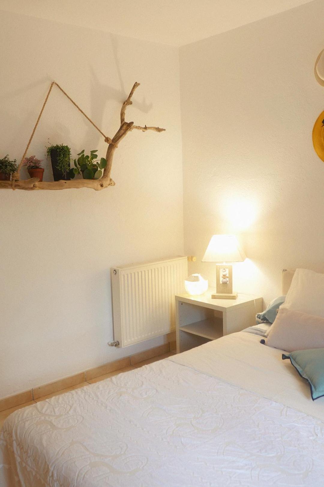Double Room with Garden View with Bath - Provence photo 2