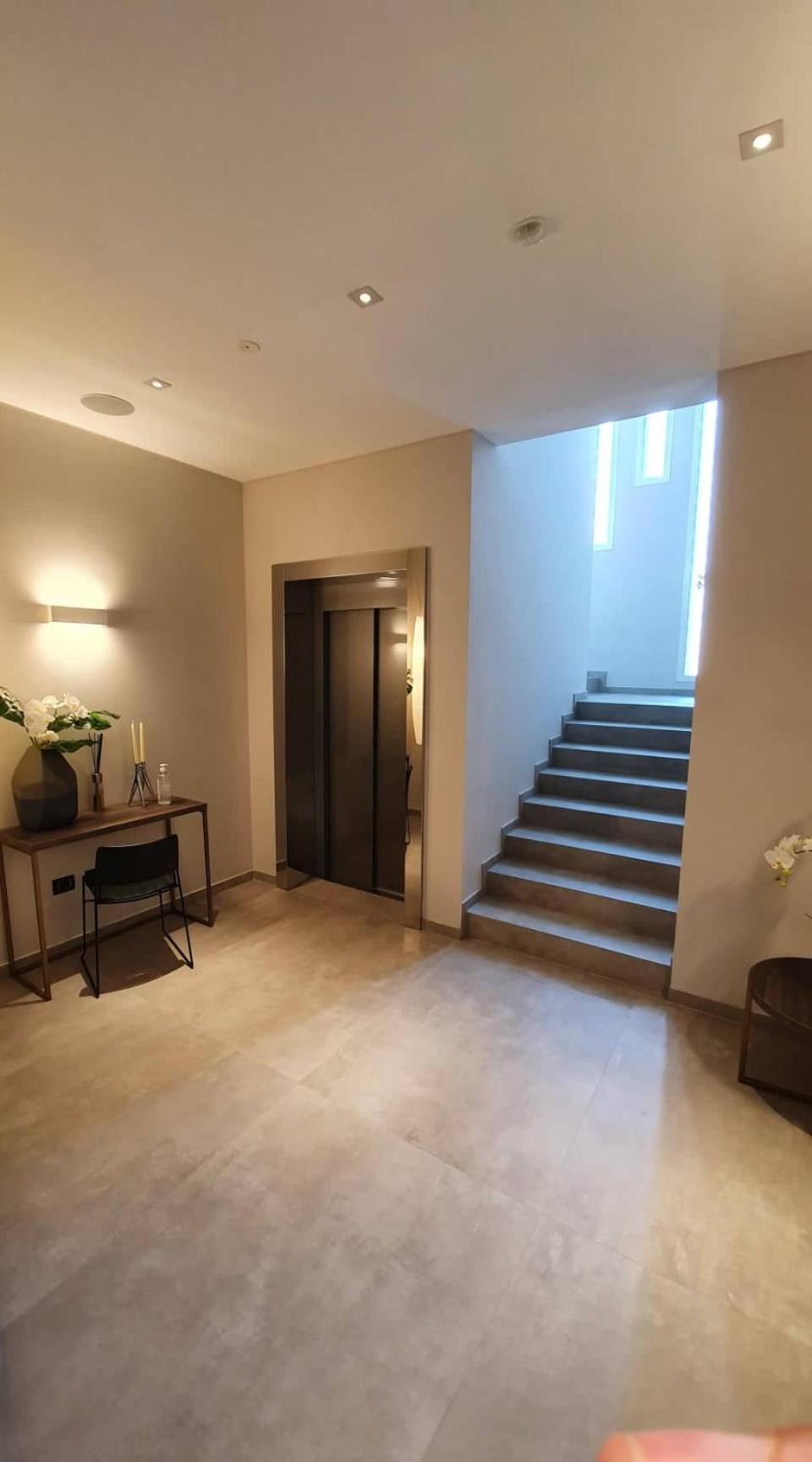 Deluxe King Room - Photo 19