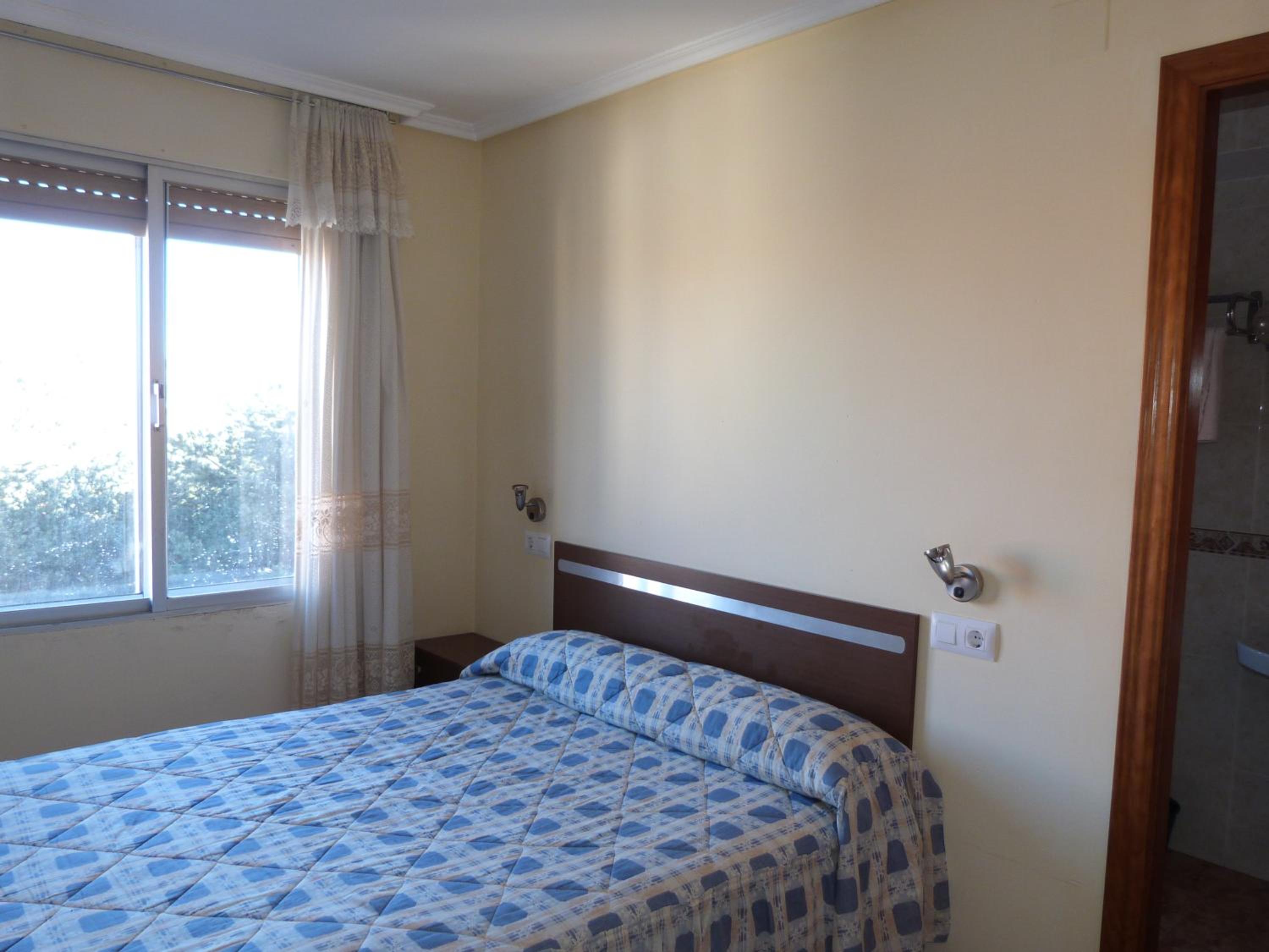 Double Room - Photo 9
