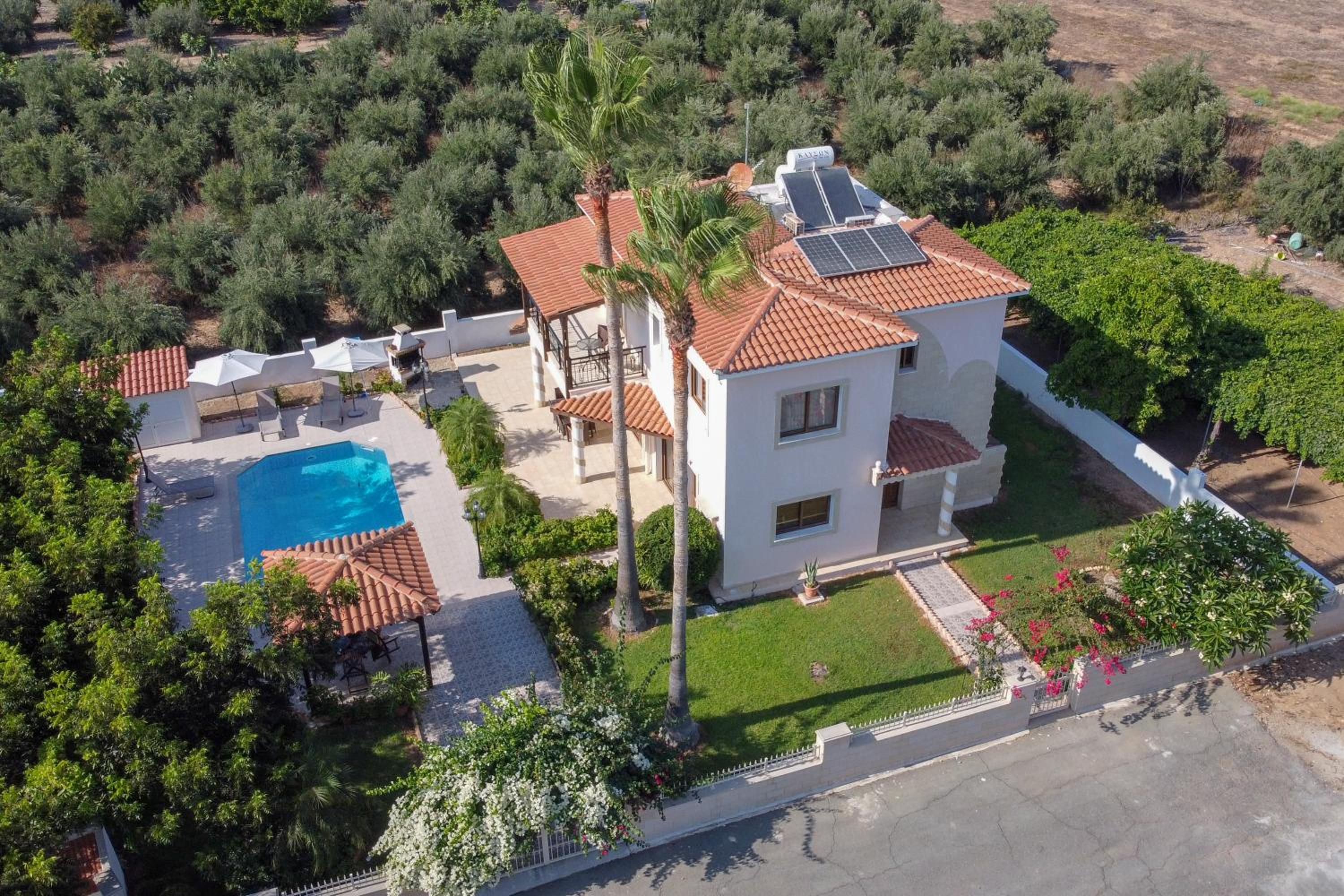 Villa con piscina privada
