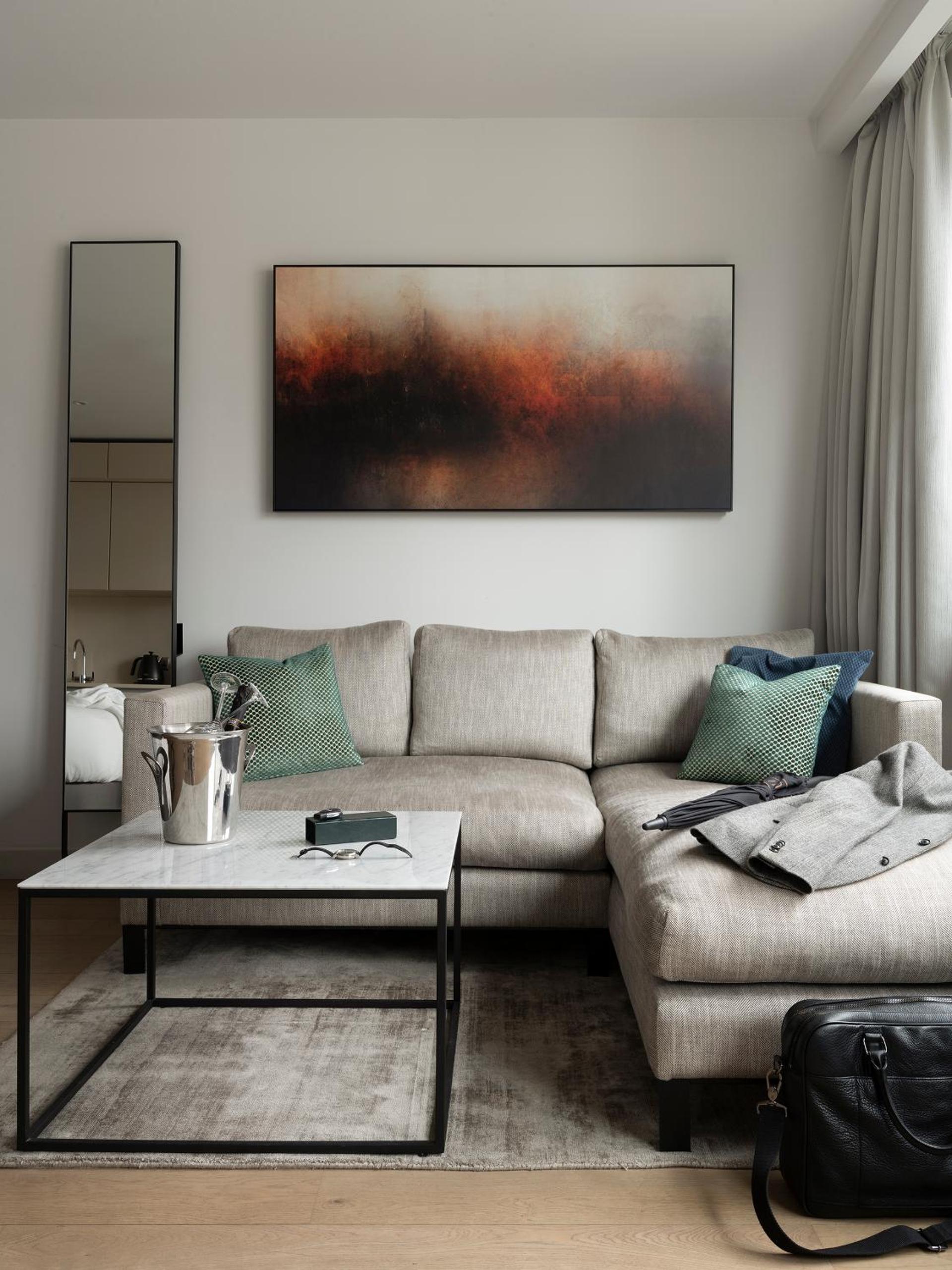 Studio Apartment