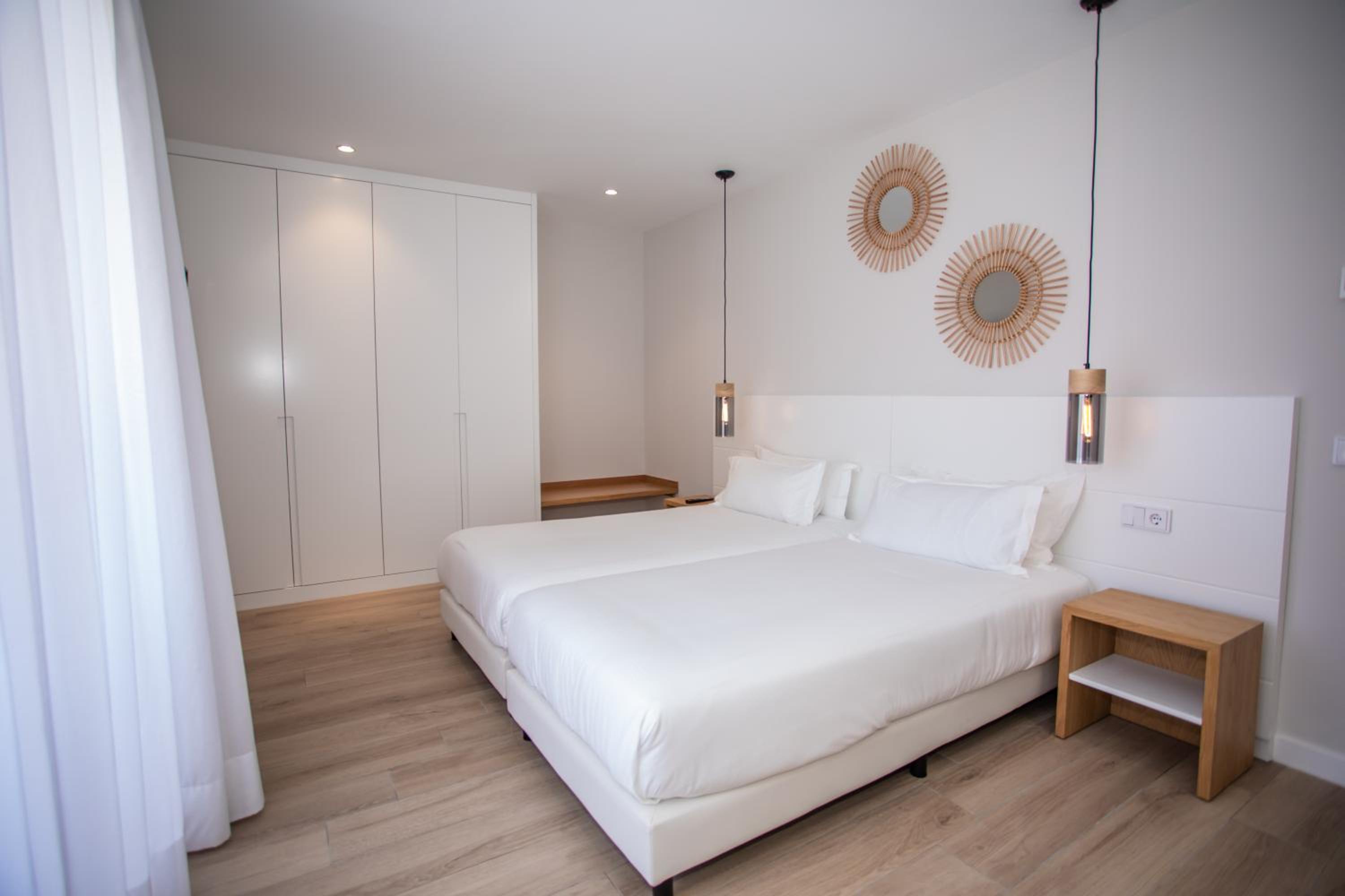 Ático de tres habitaciones de lujo (6 adultos + 1 niño)