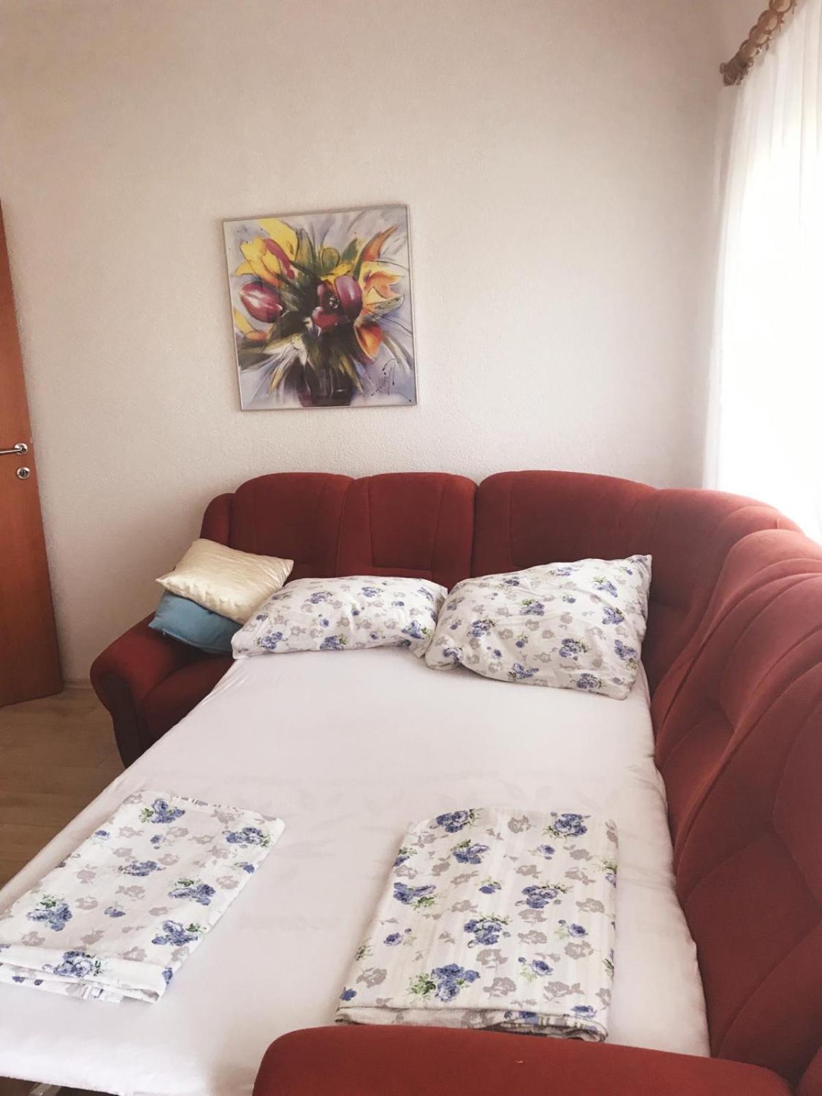 Apartment with Garden View - Photo 2