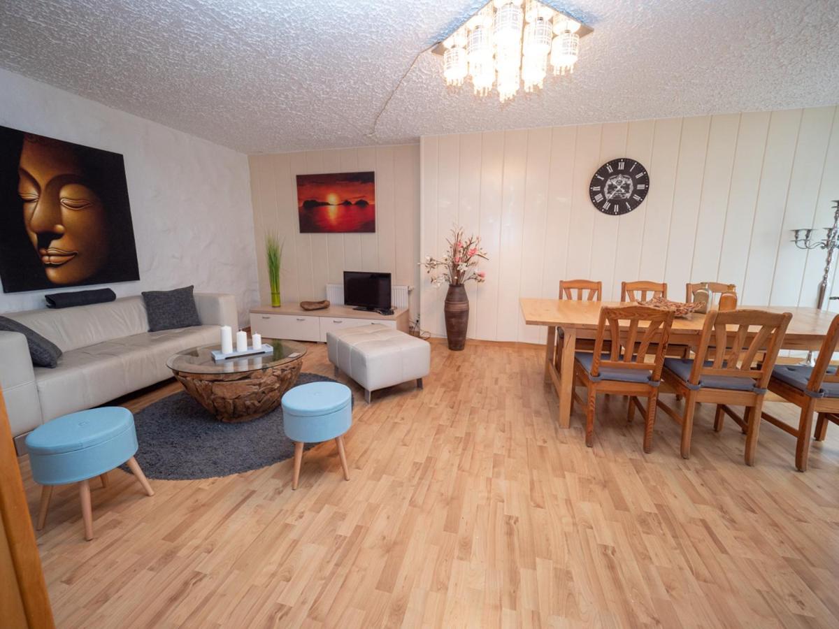 Three-Bedroom Apartment photo 3