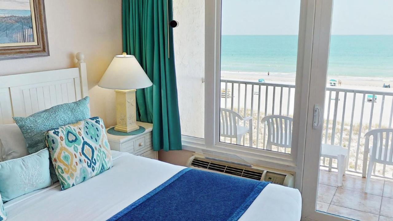 501 - Standard King Ocean View - Photo 3