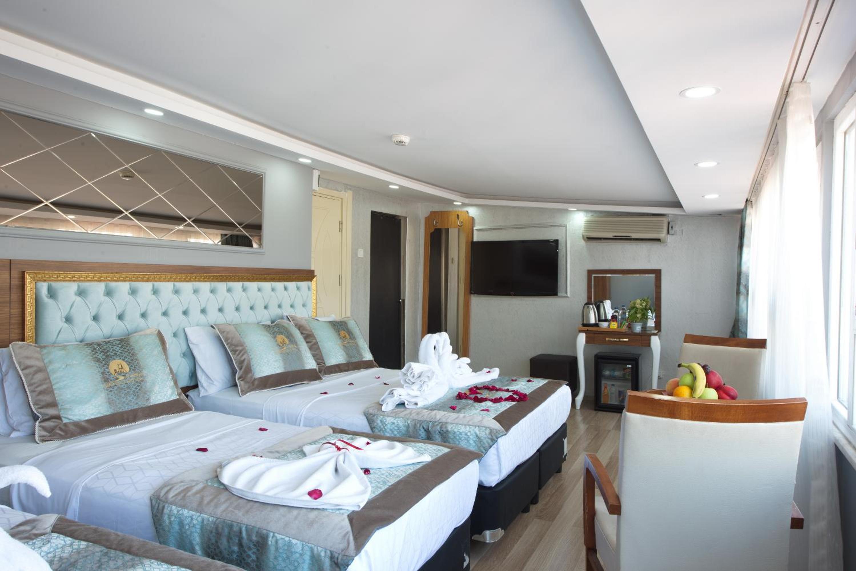 Quadruple Room with Sea View photo 1