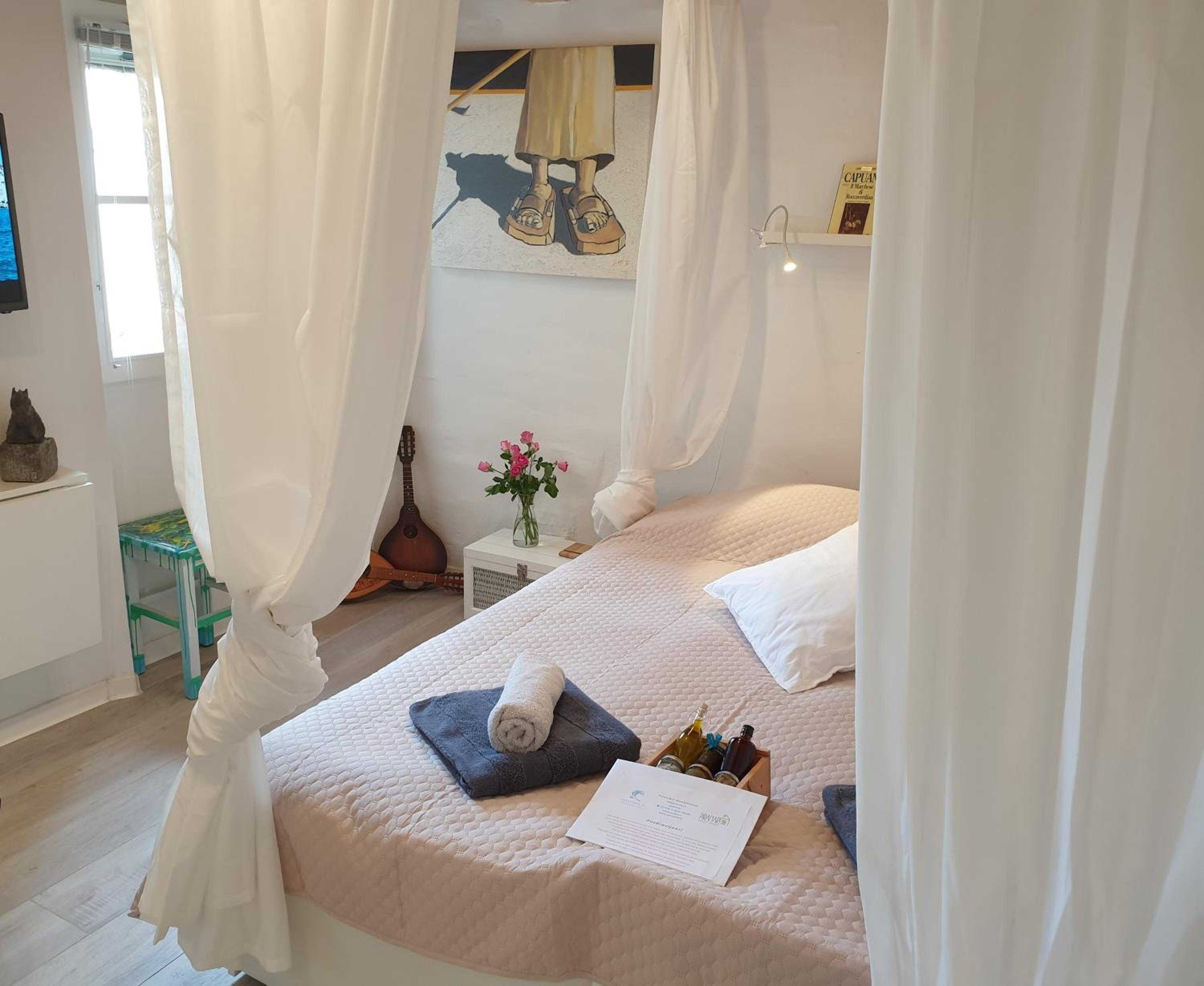Double Room with Private Bathroom - Photo 1