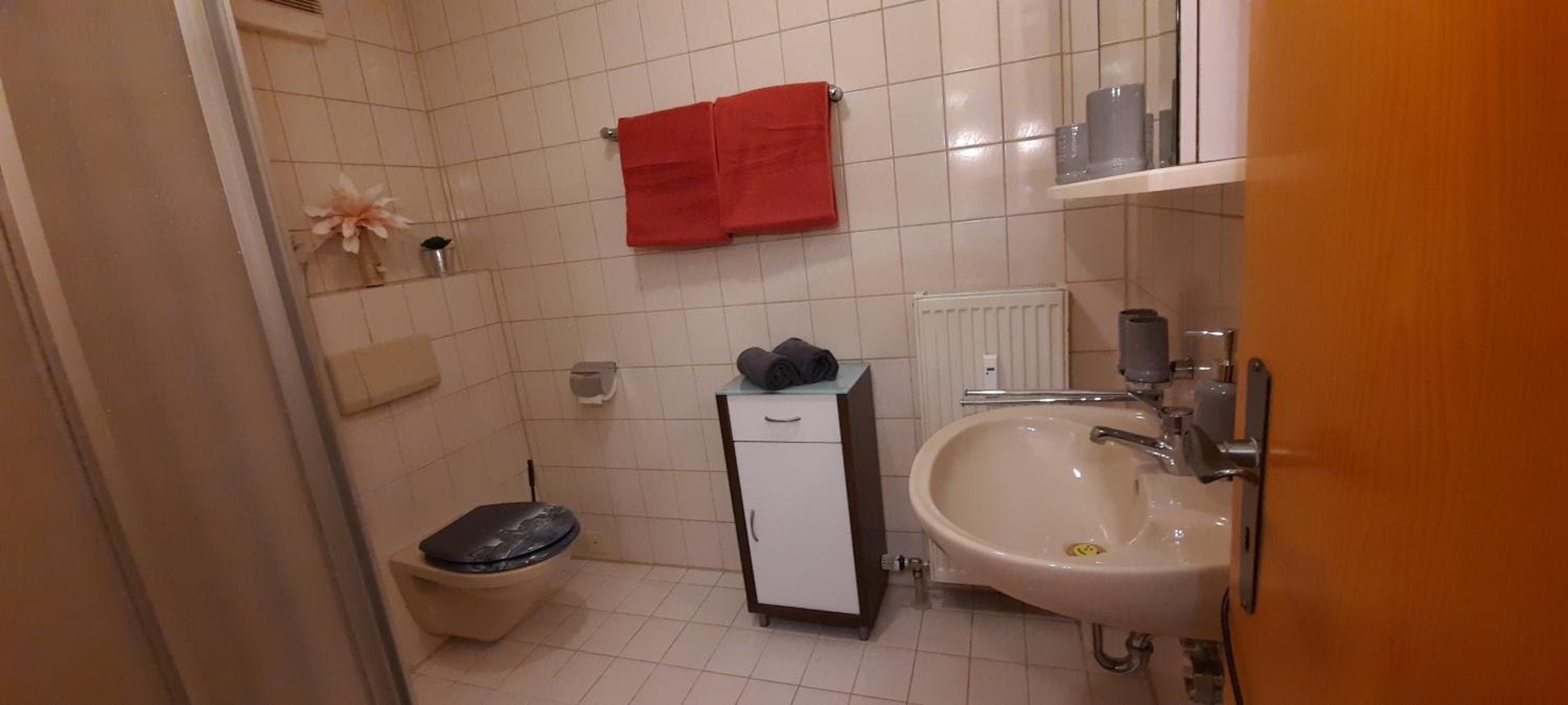 Apartment with Garden View - Photo 20