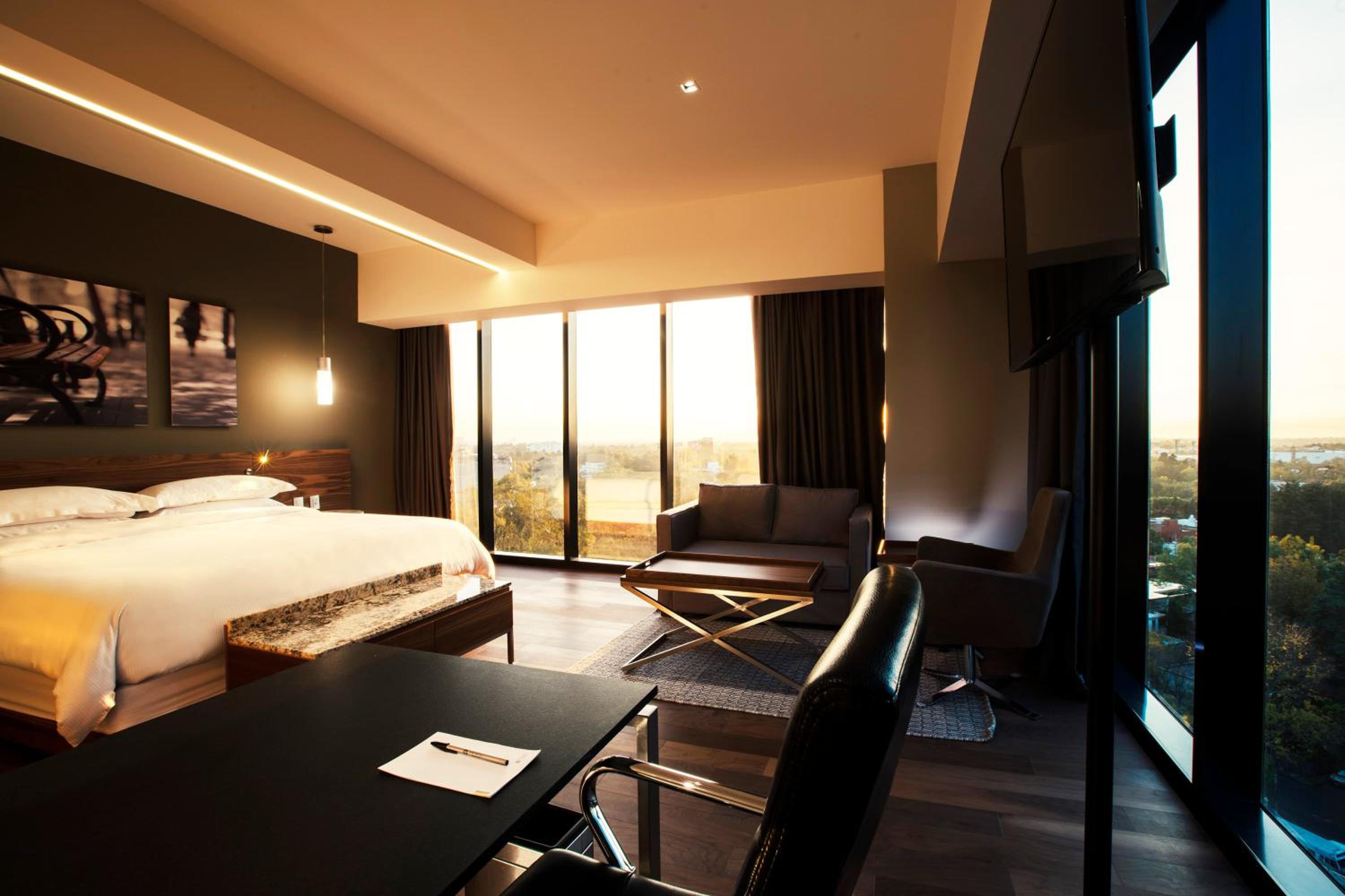 Junior Suite thumbnail 6