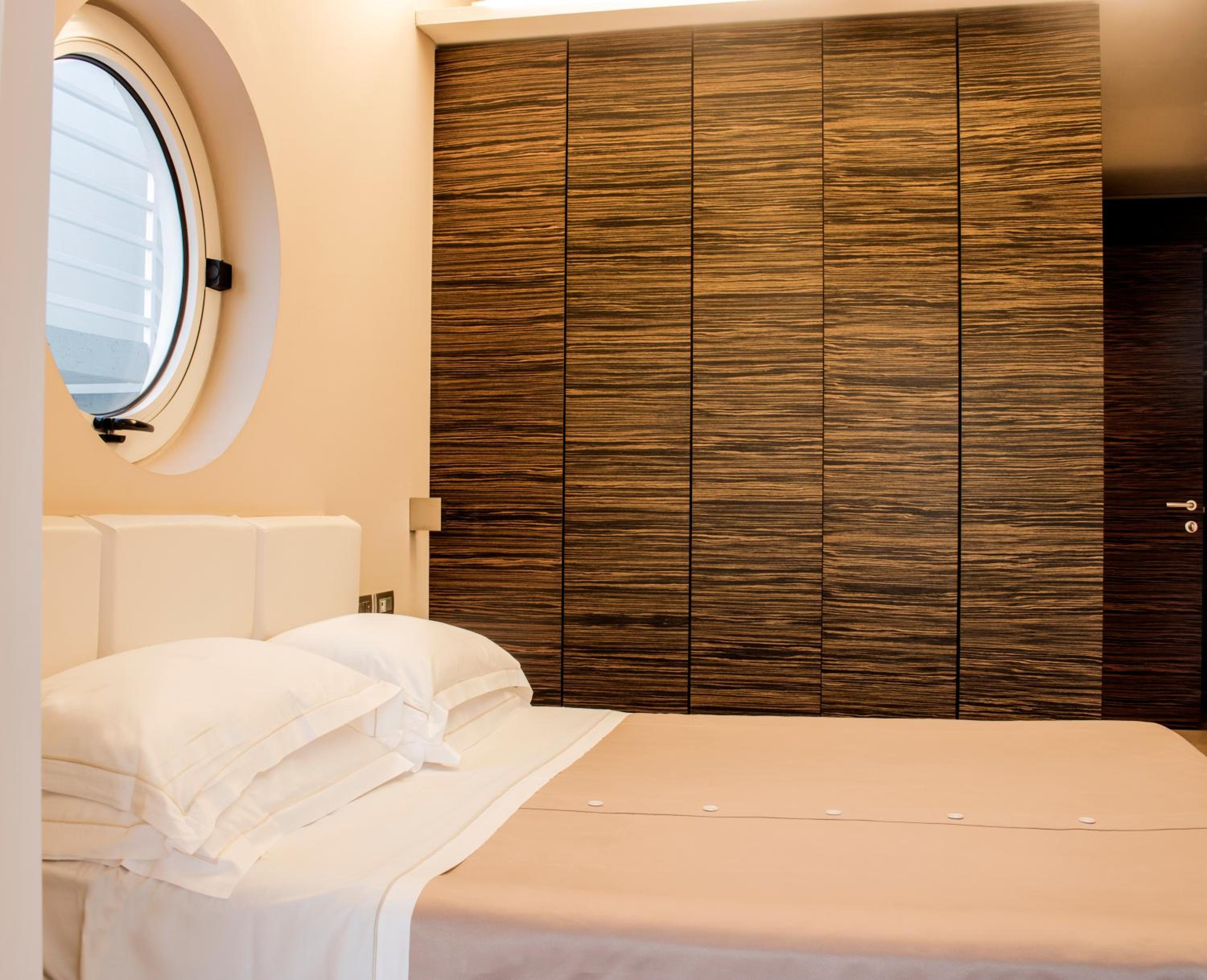 Double Room - Photo 3