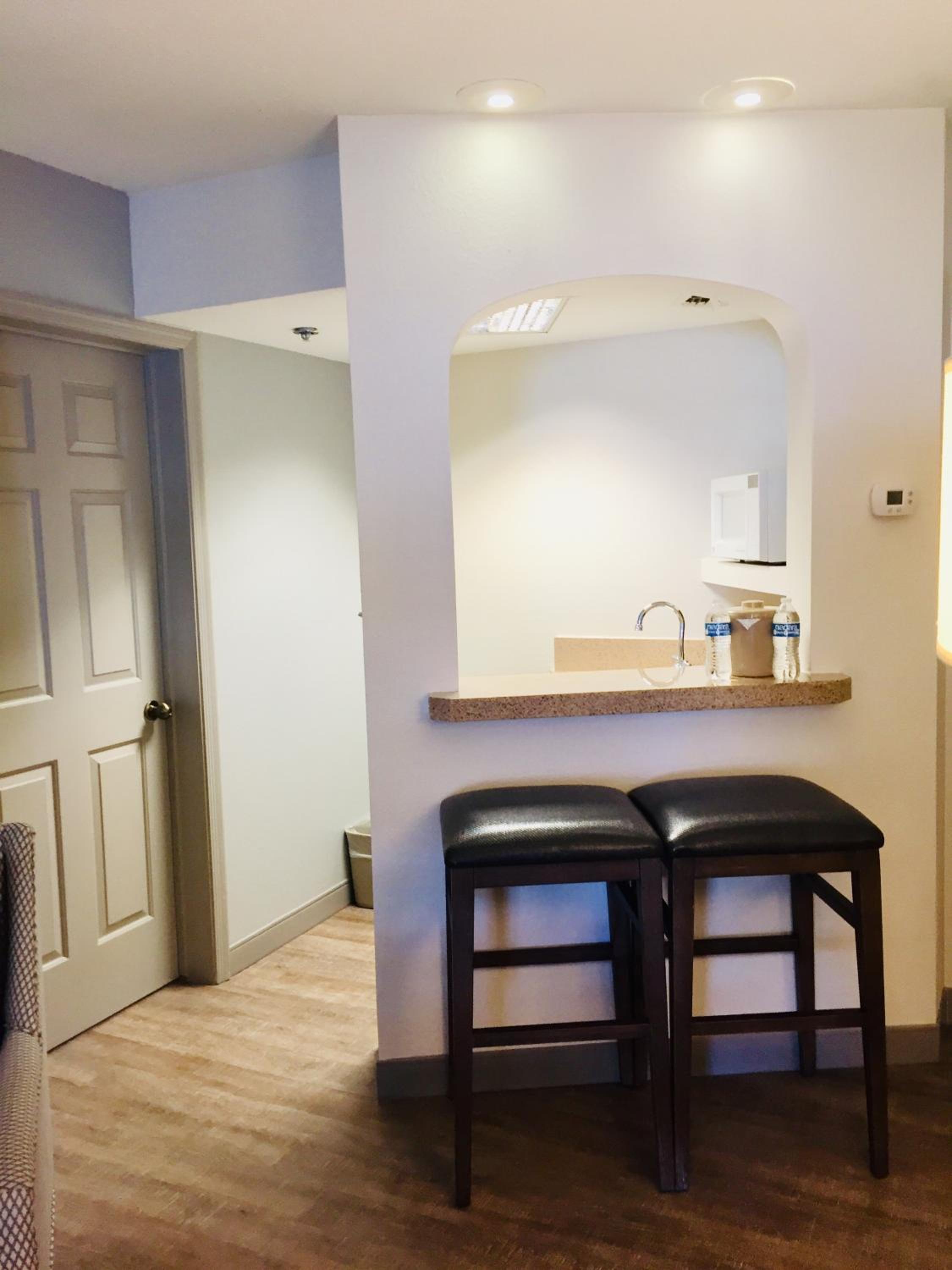 Suite with Two Double Beds - Patio - Photo 6