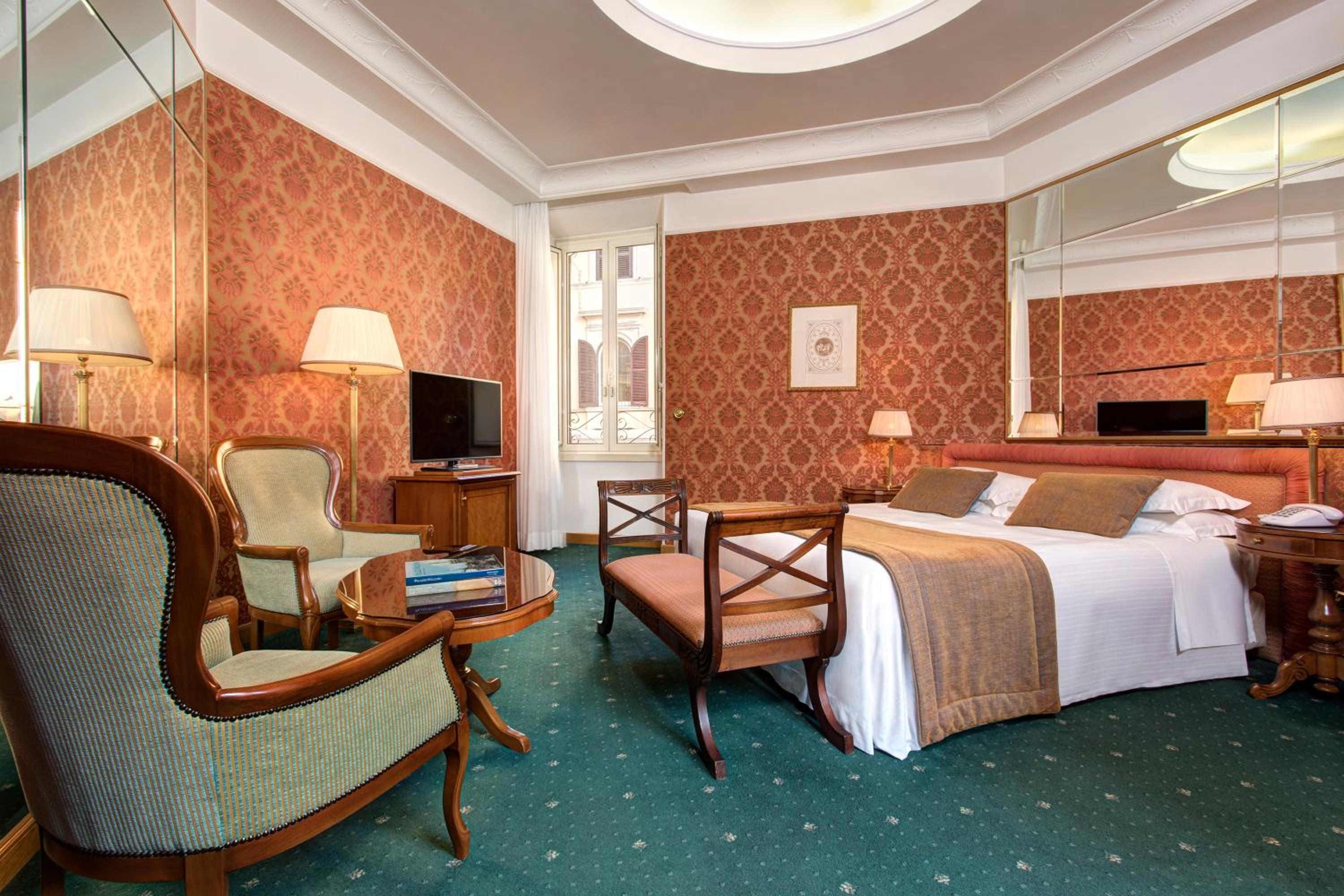 Suite with Jacuzzi Bath Tub
