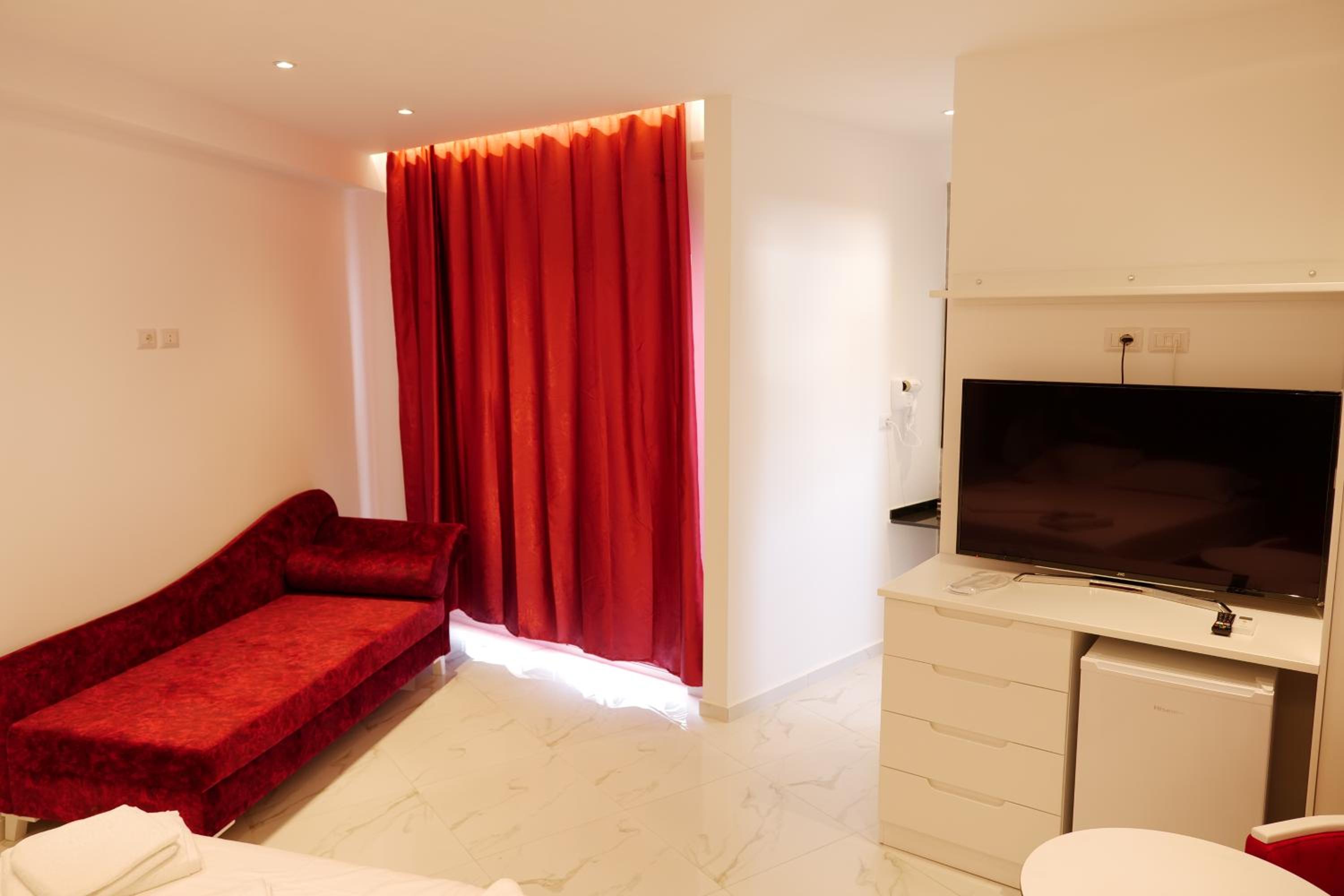 Standard Suite