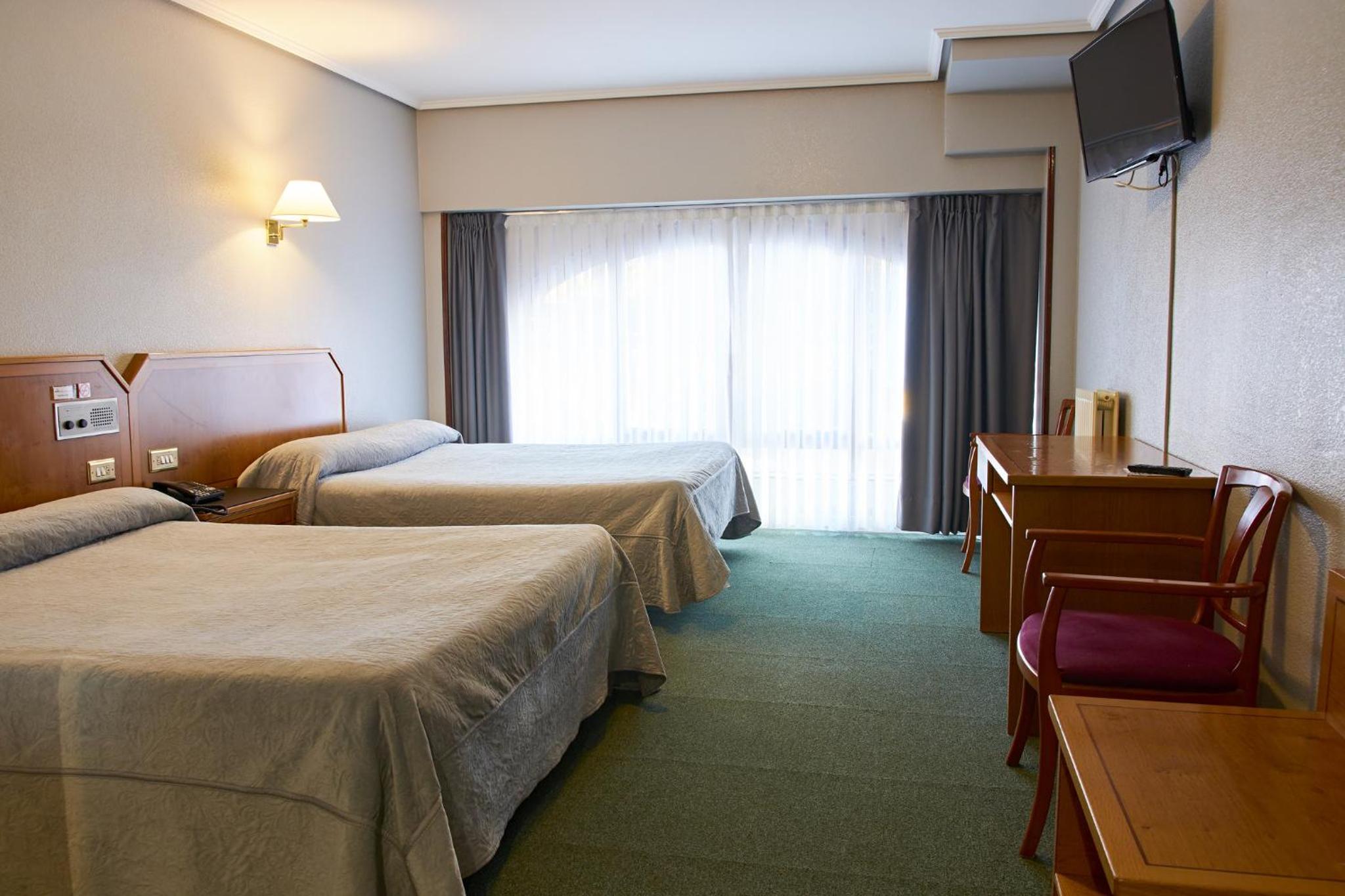 Quadruple Room photo 2