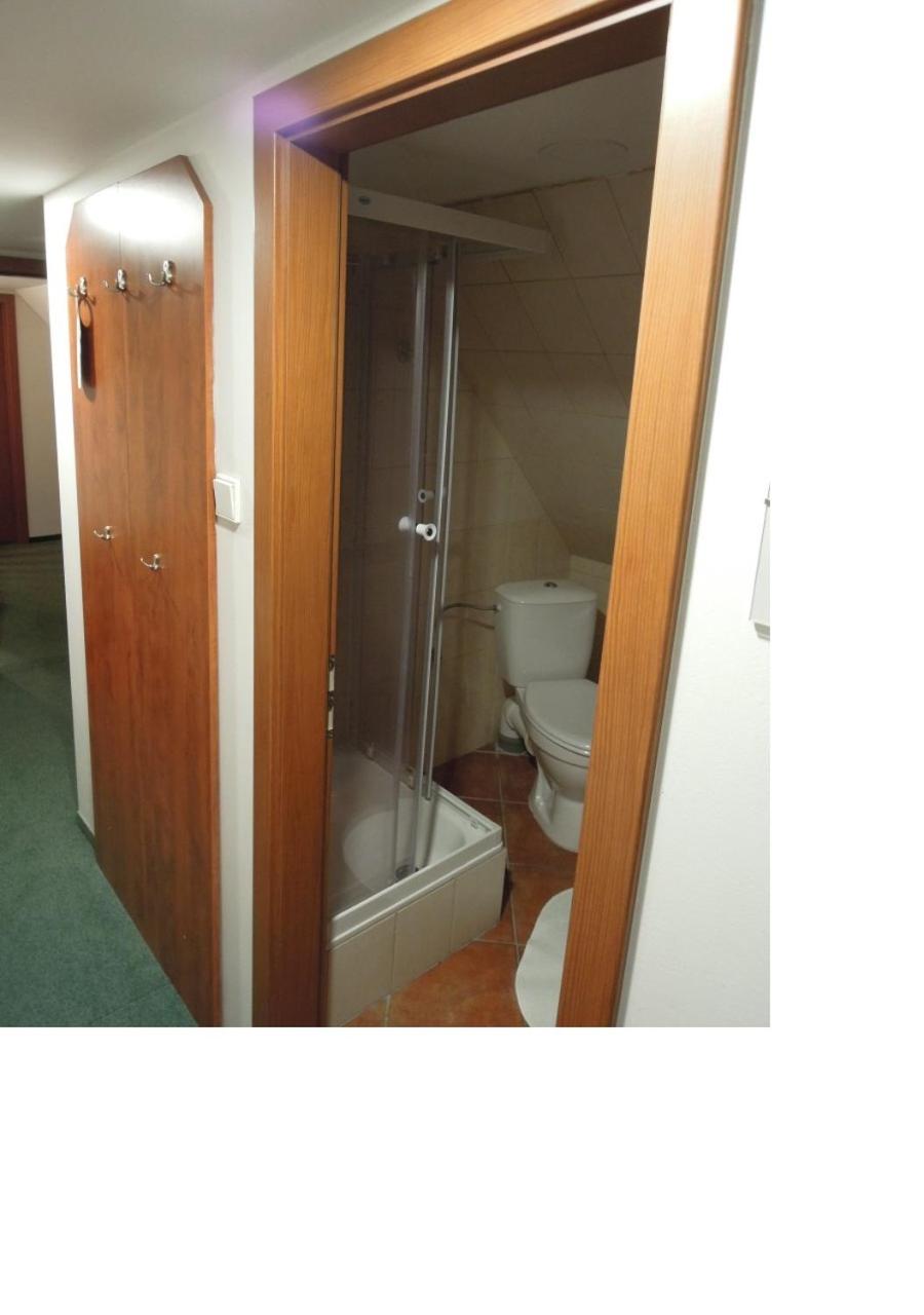 Classic Quadruple Room - Attic photo 3