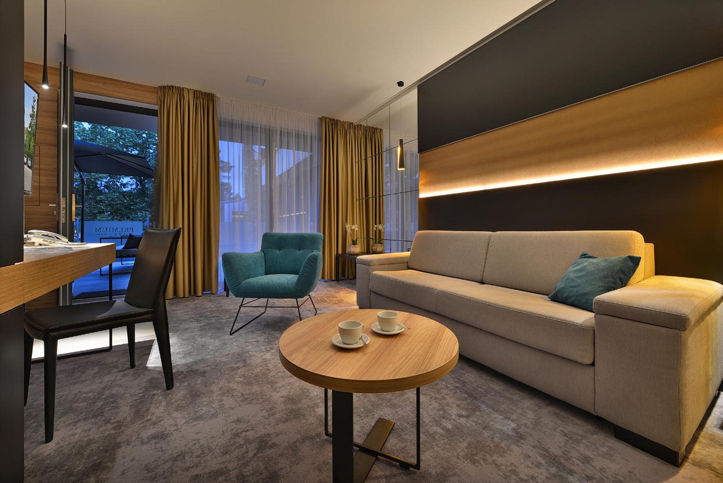 Suite with Terrace photo 2