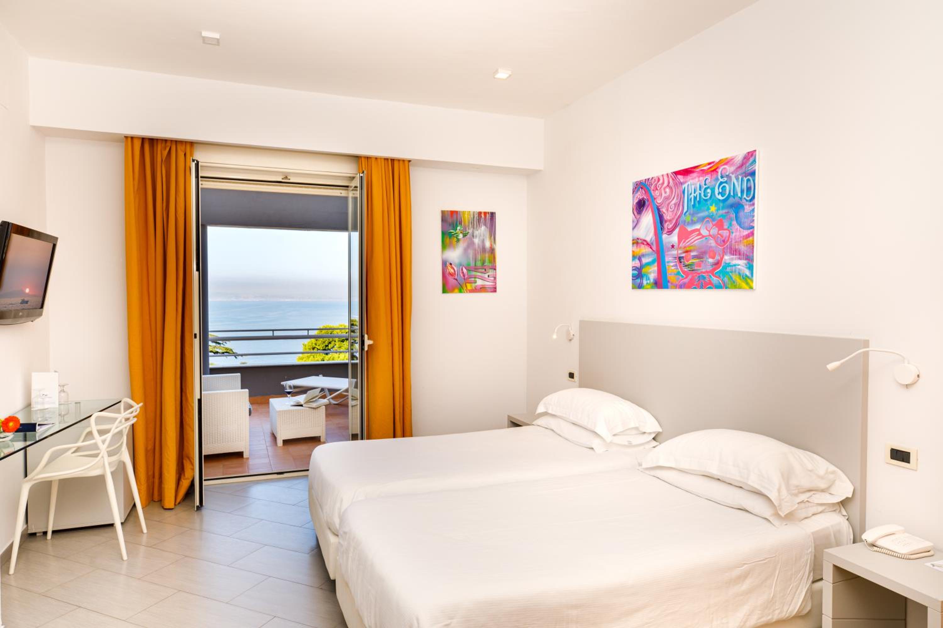 Superior Double Room with Sea View photo 2