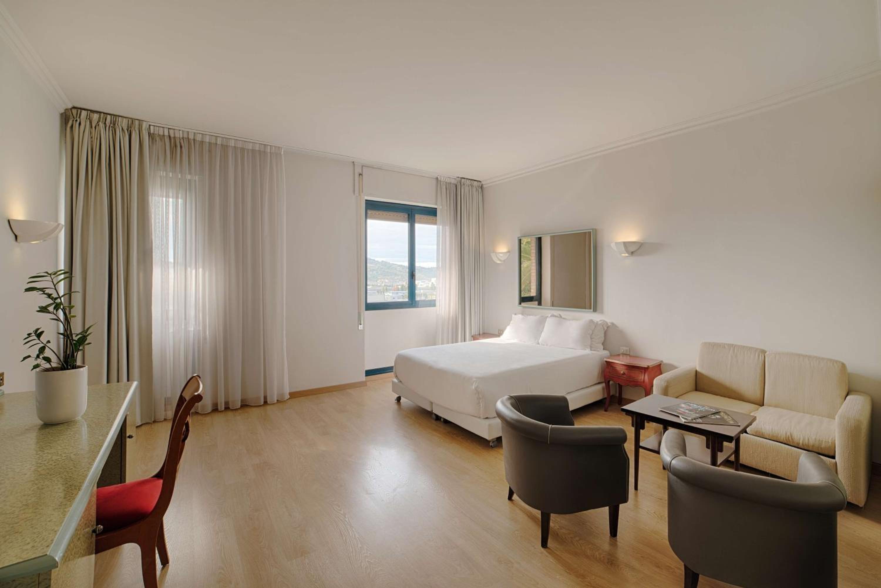 Superior Double Room - Photo 8
