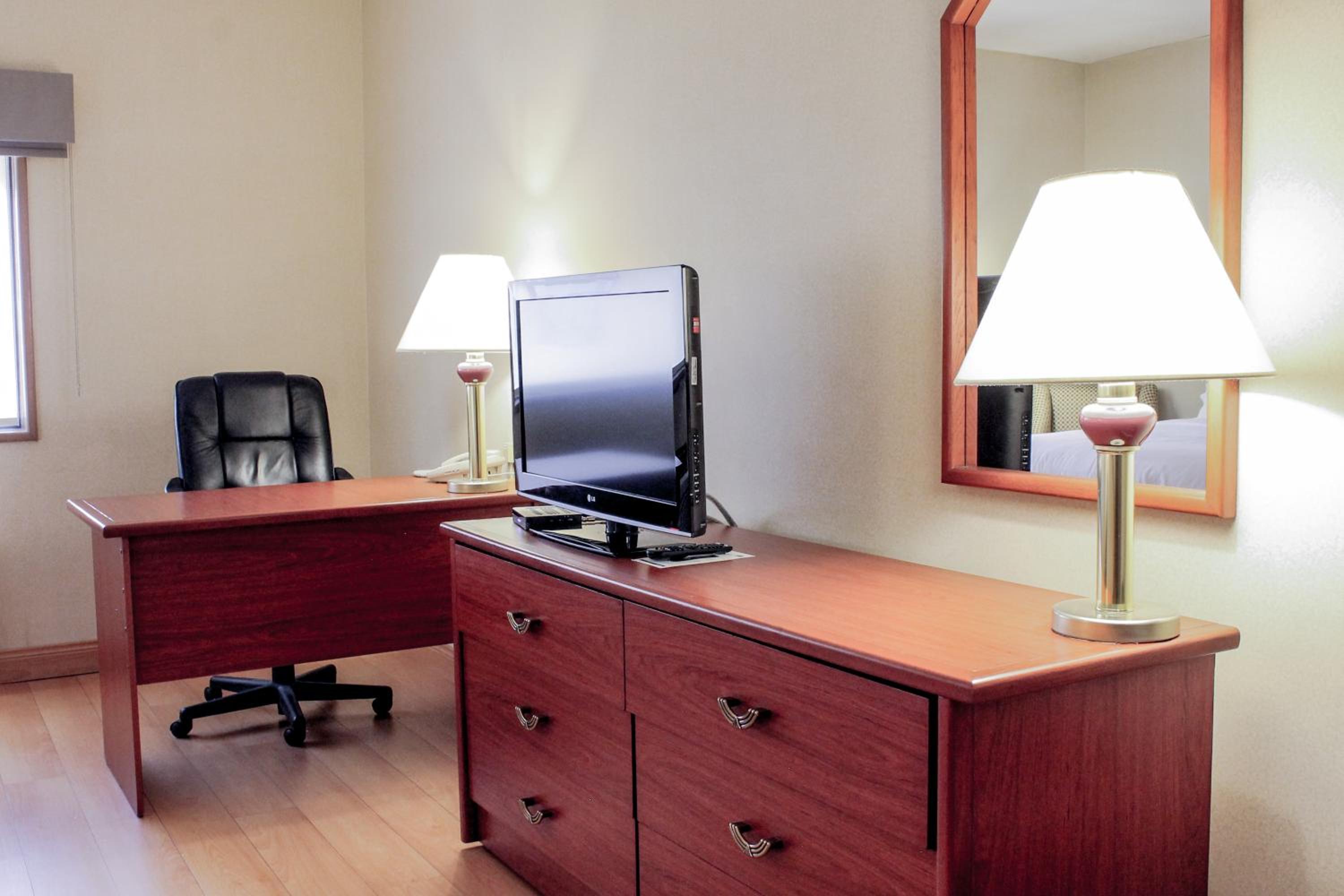 Standard Room - Photo 1