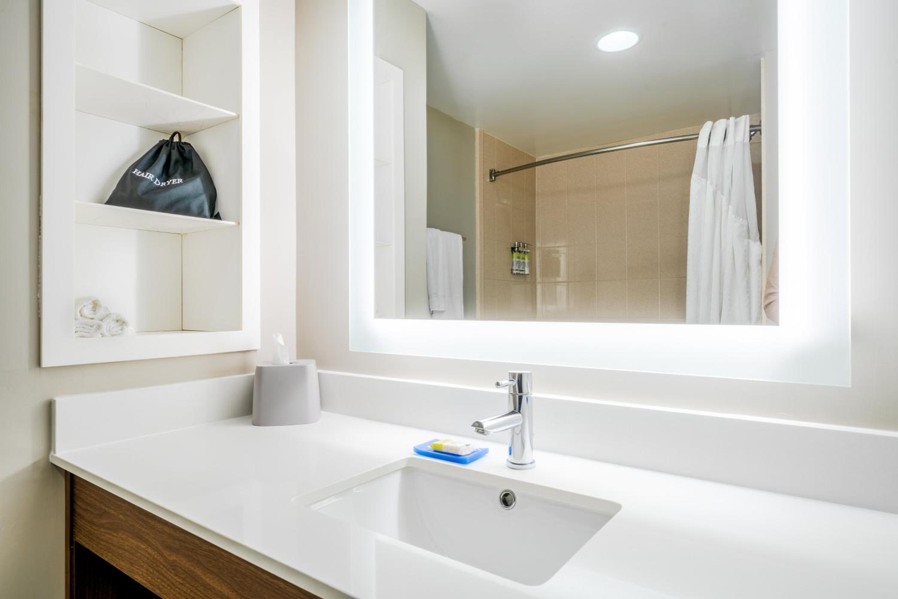Standard Room - Photo 2