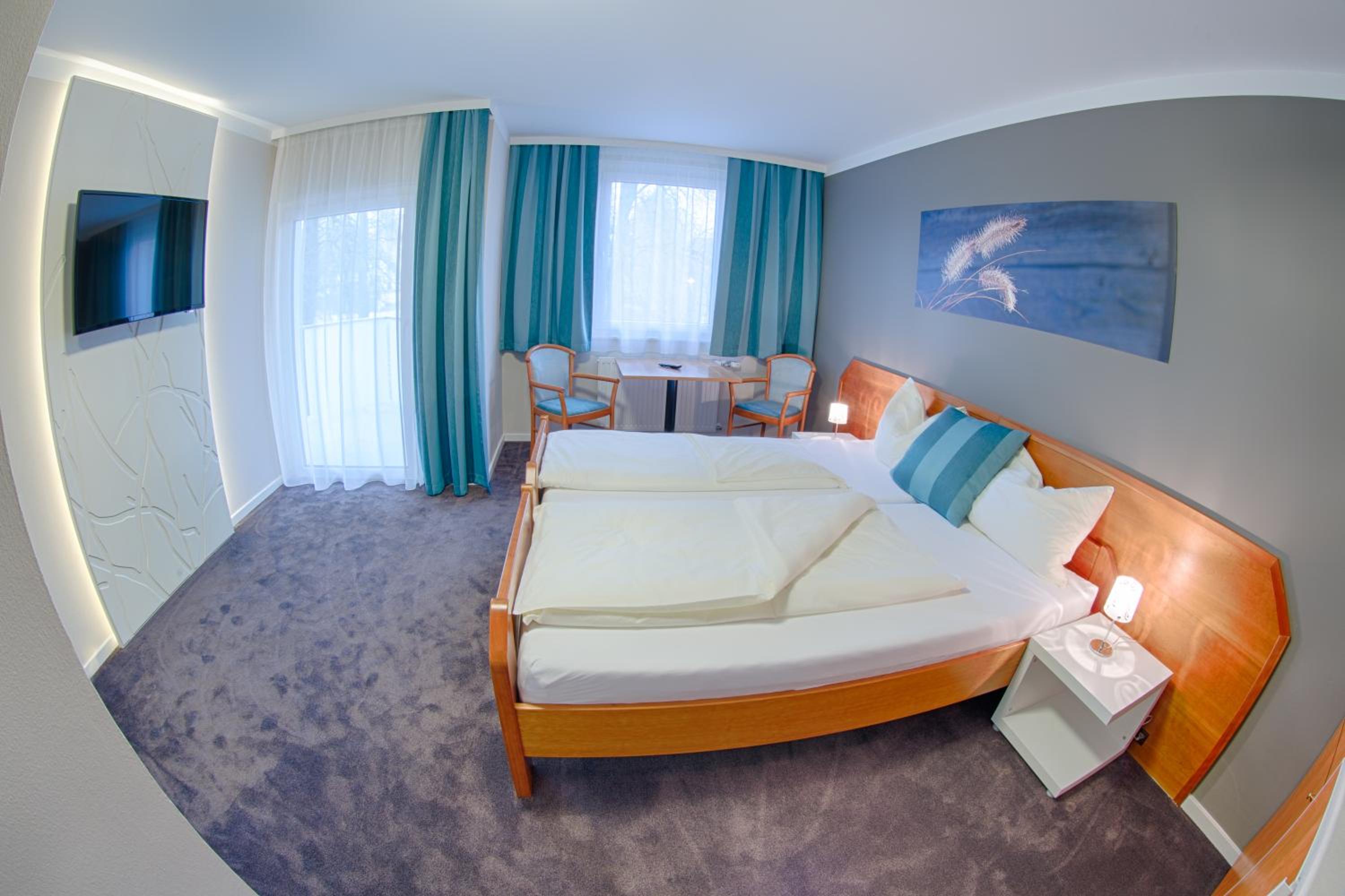 Twin Room with Balcony