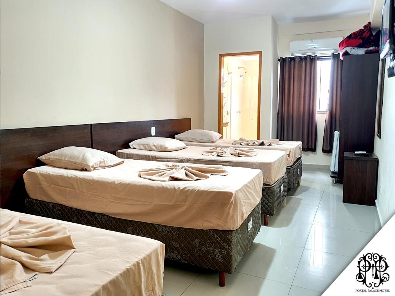 Quadruple Room - Photo 4