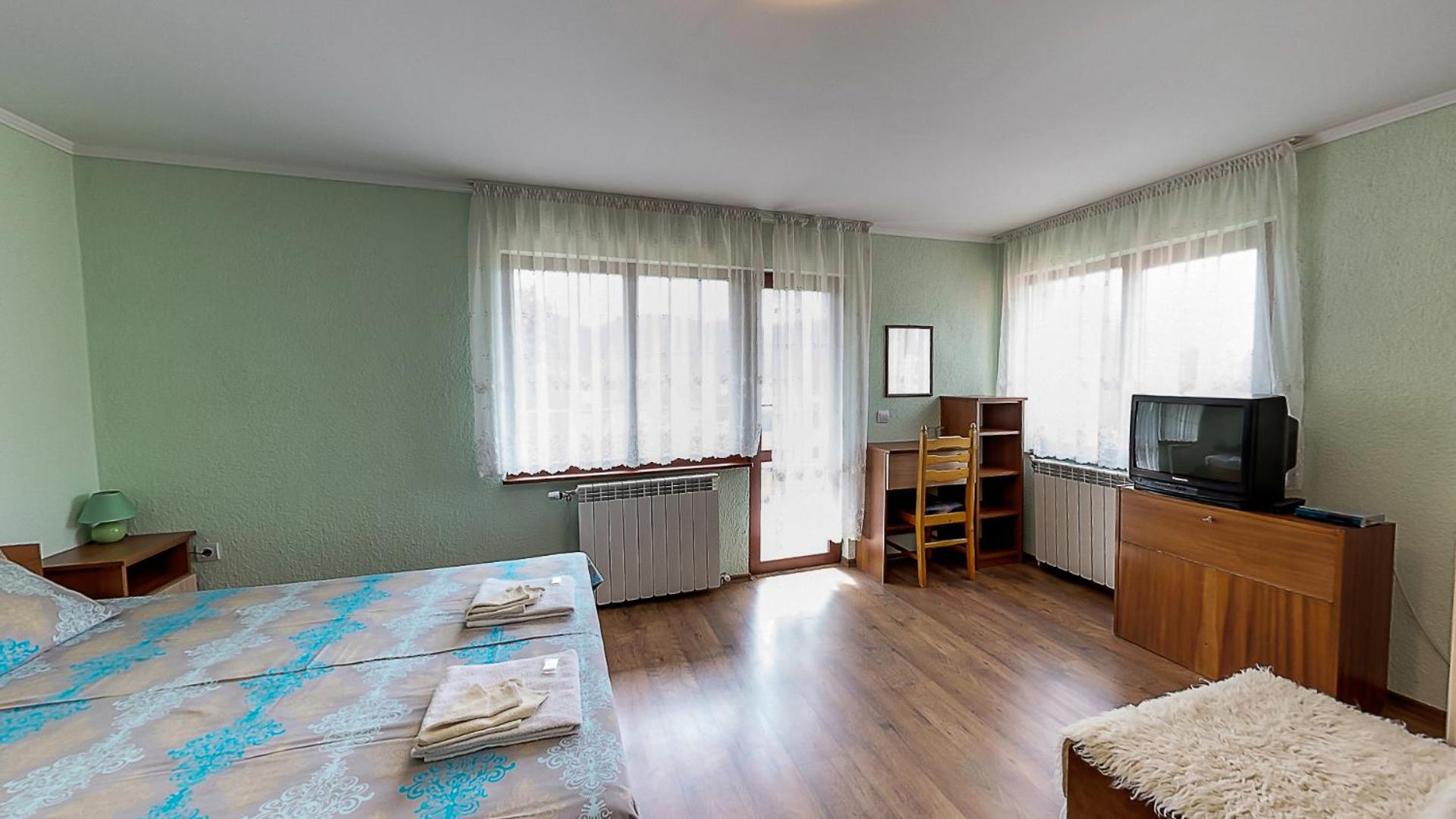 Apartment with Terrace photo 2