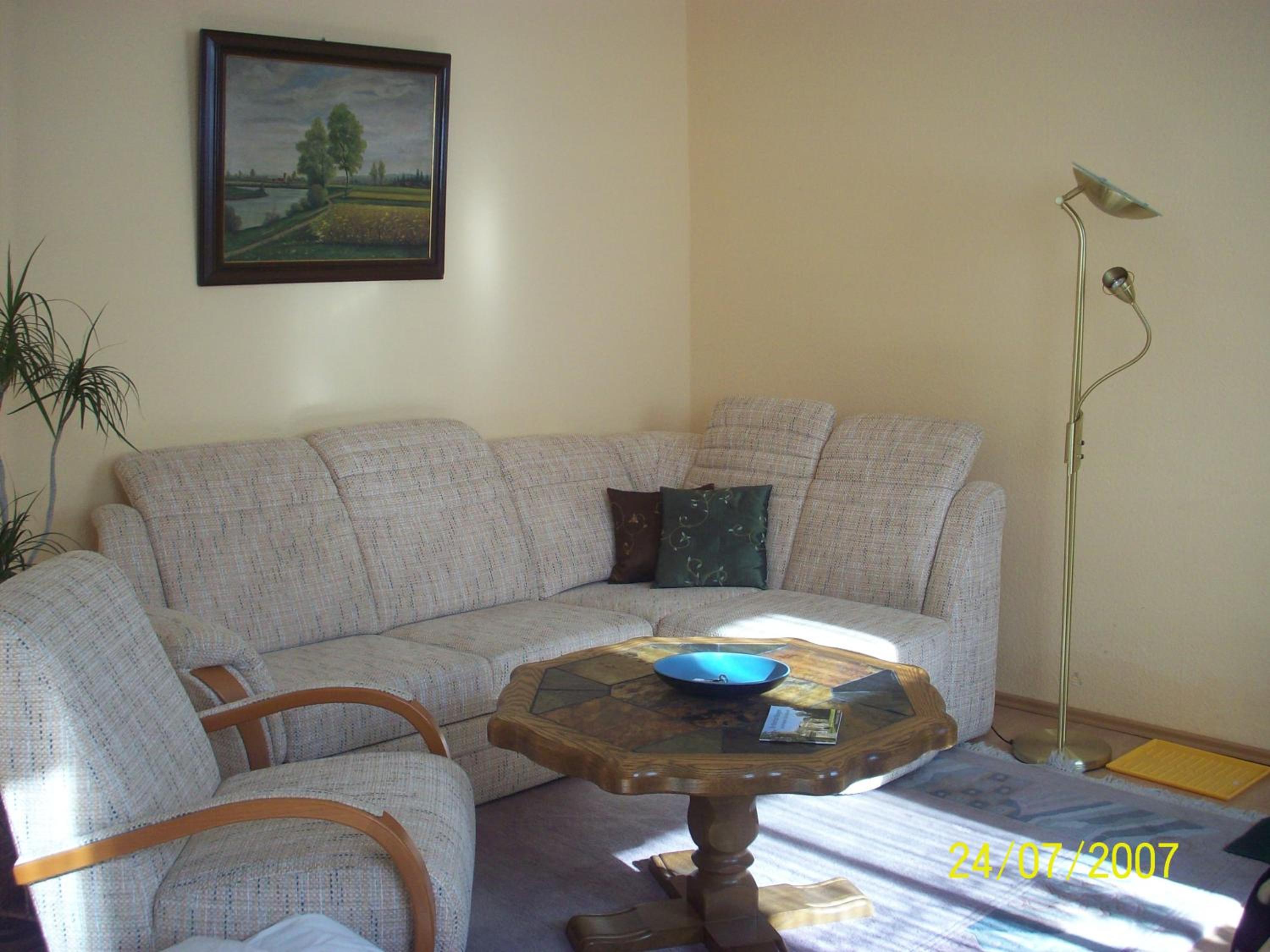 One-Bedroom Apartment - Photo 8