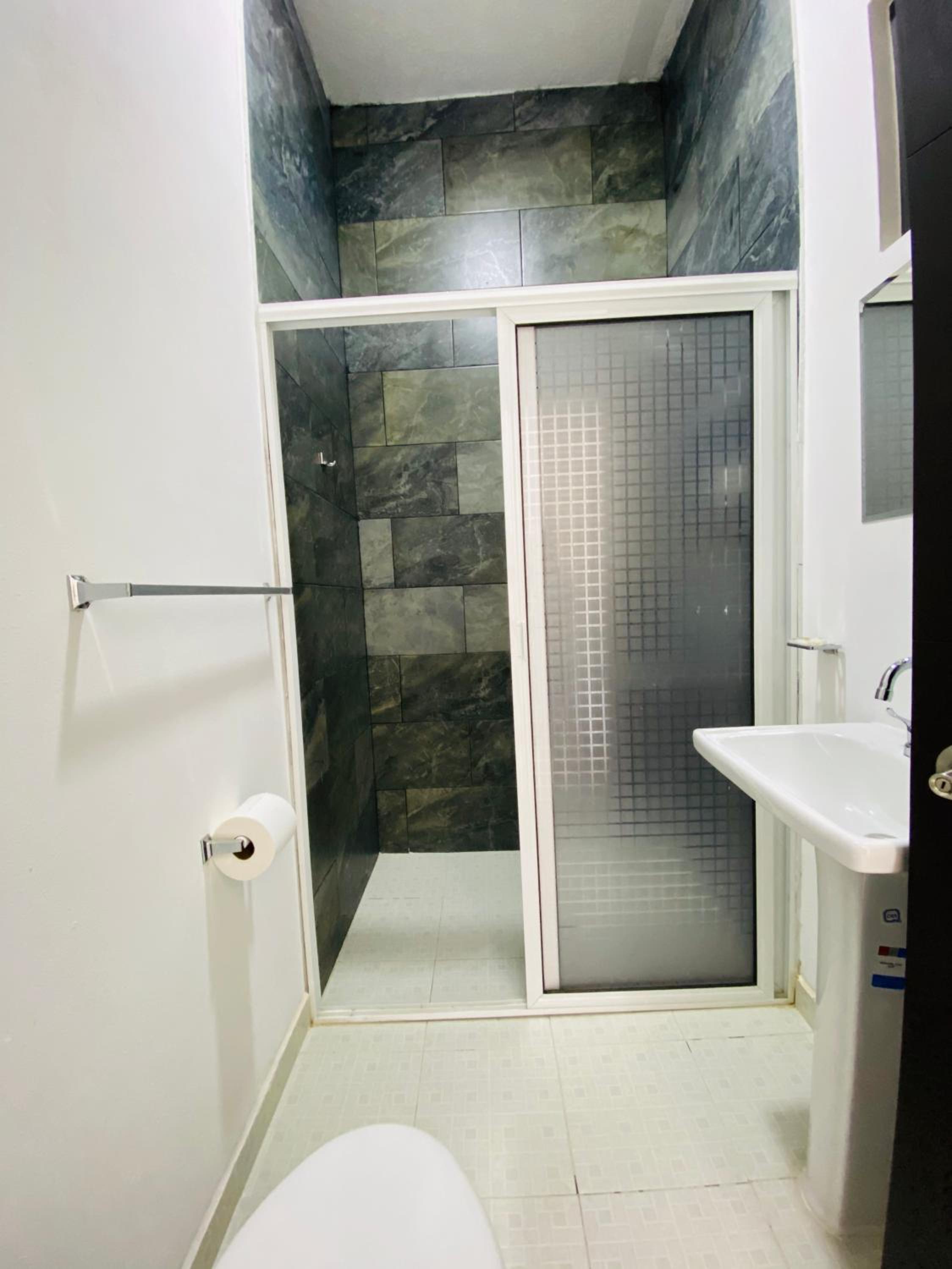 Deluxe Double Room (2 Adults + 1 Child) - Photo 13